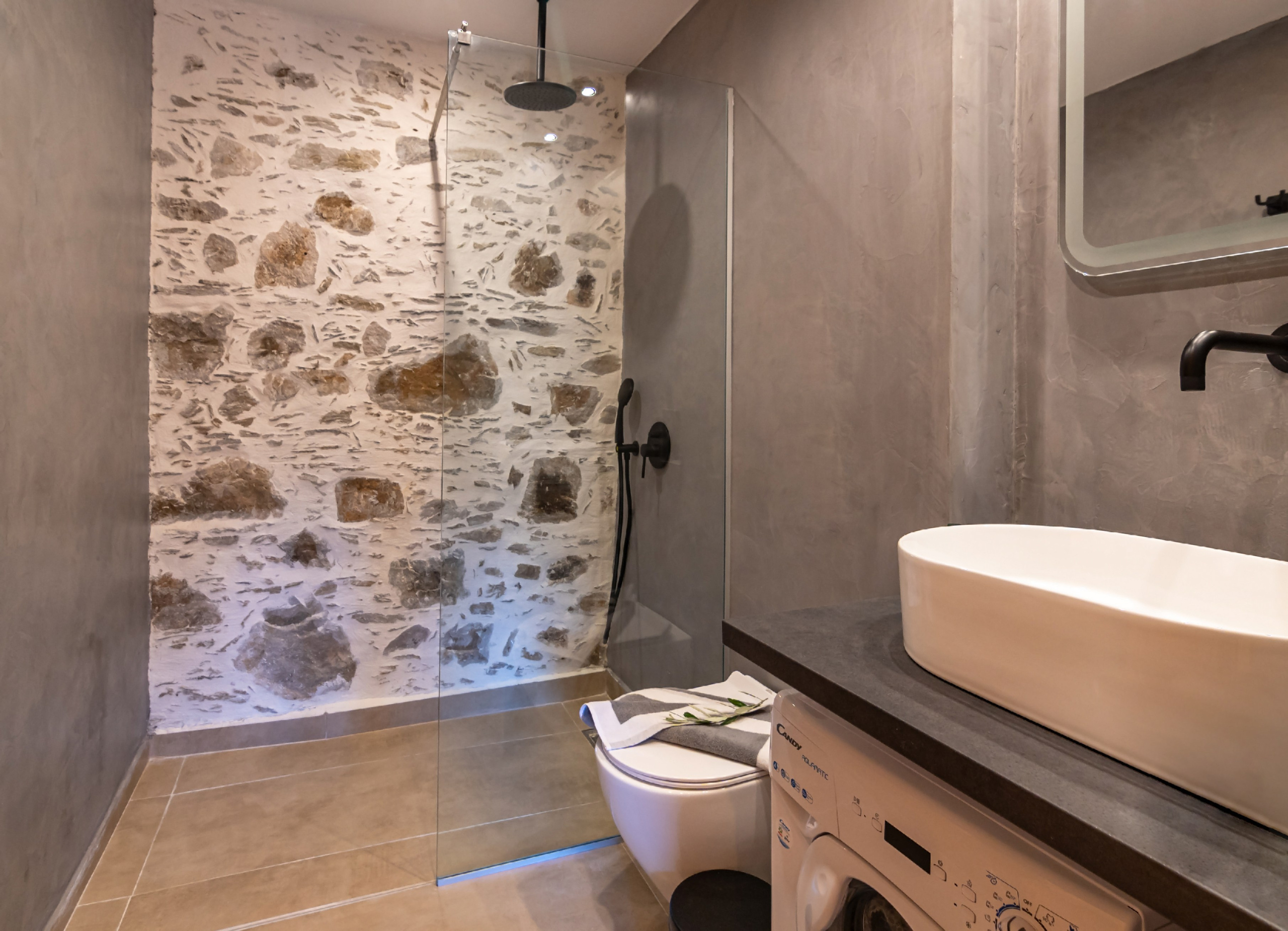 Plagia Stone studio. Photograper in Chania, Crete