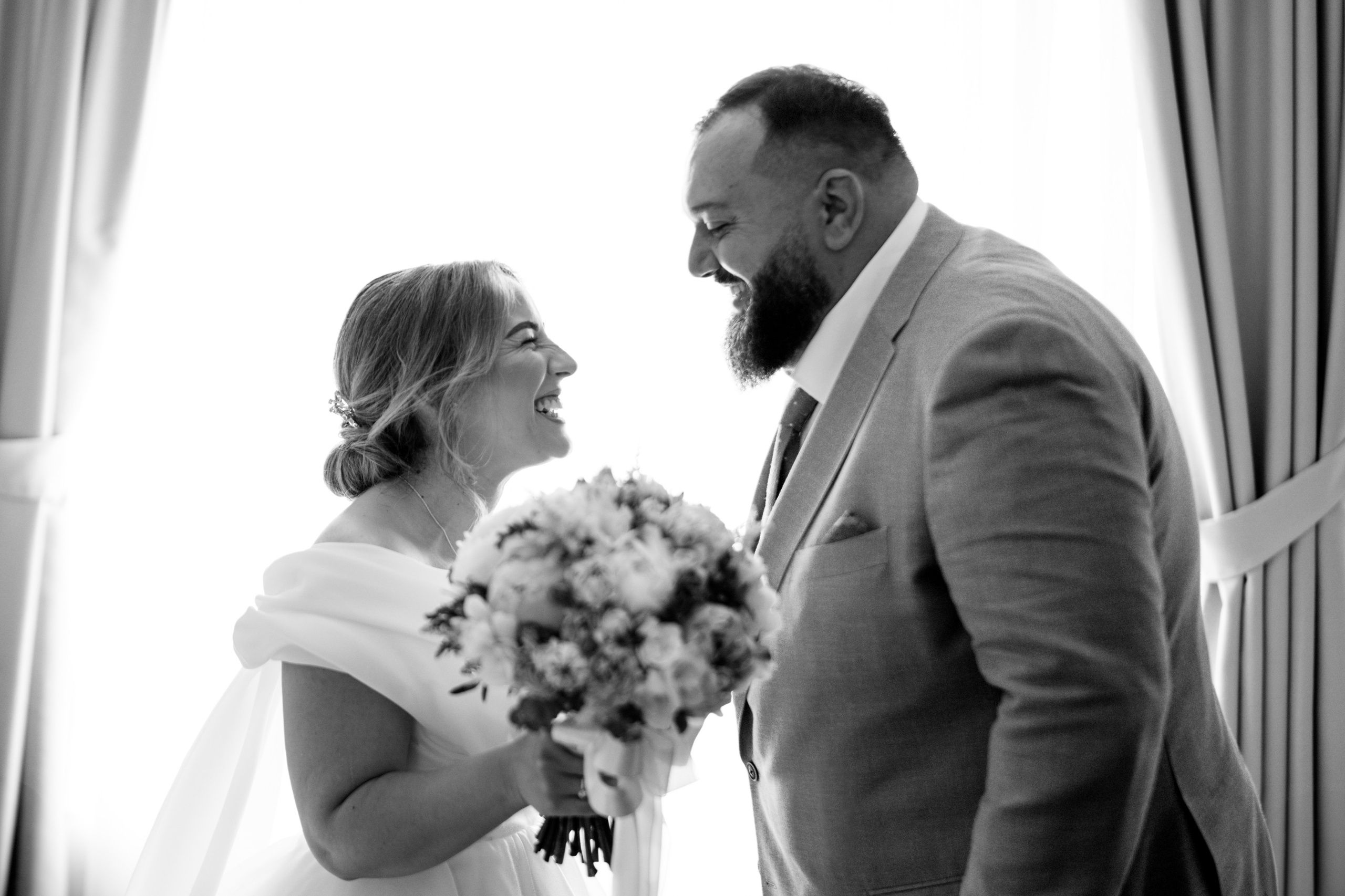 Alexandra + Andrei / Iasi. Foto-Video Nunta Iasi, Suceava, Bucuresti / Disponibilitate 2025 — 2026 — 2027