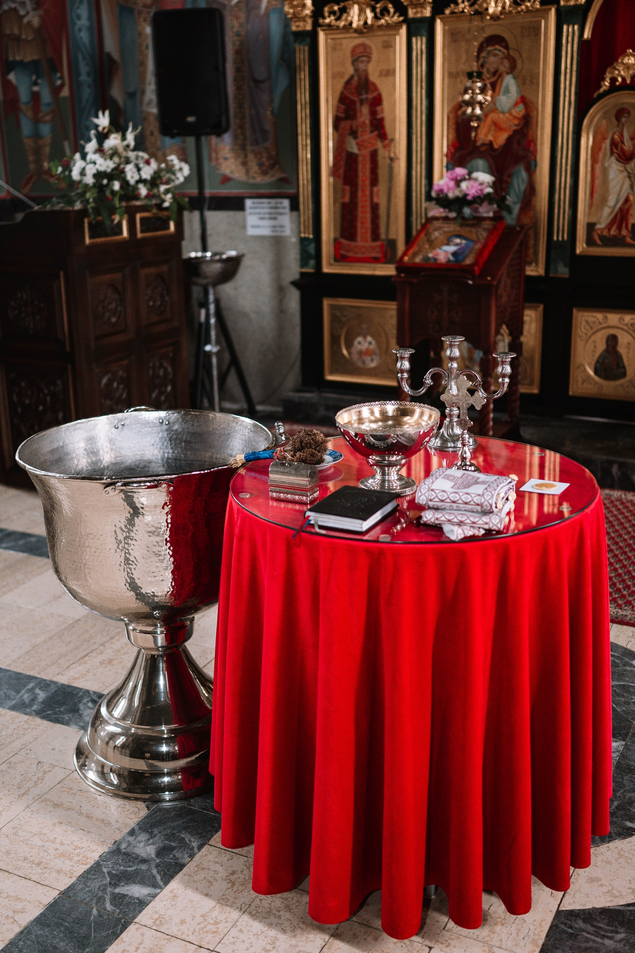 FOTOGRAFISANJE KRŠTENJA. Dečiji i porodični fotograf