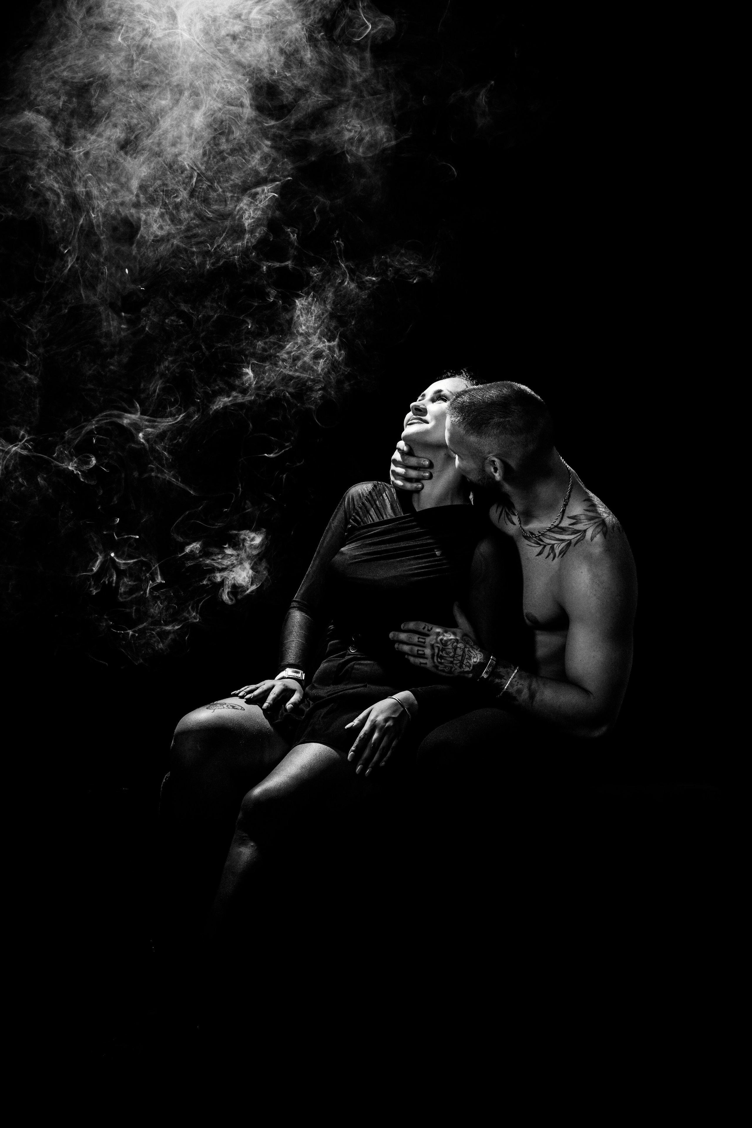 Laura x Daniel — Conexiune, Contrast și Cinematic. VStudio — mai mult decât fotografii