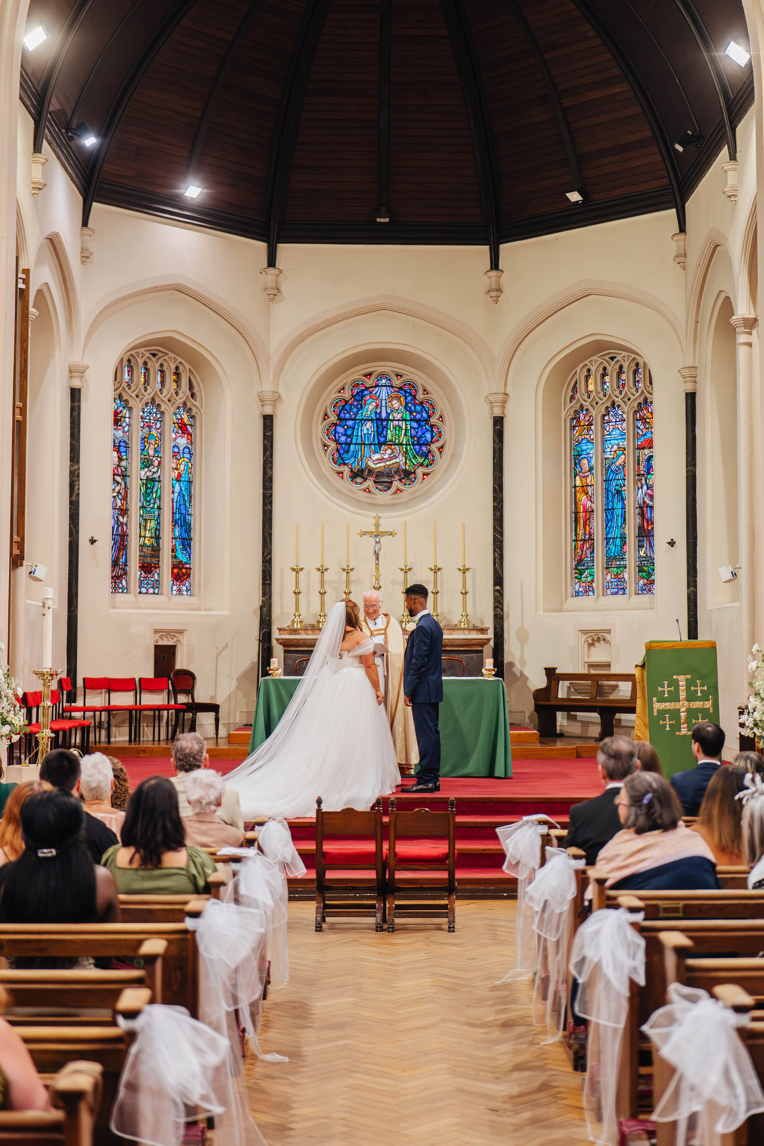 Fantastic wedding in Eltham, London. Wedding and family photographer in London