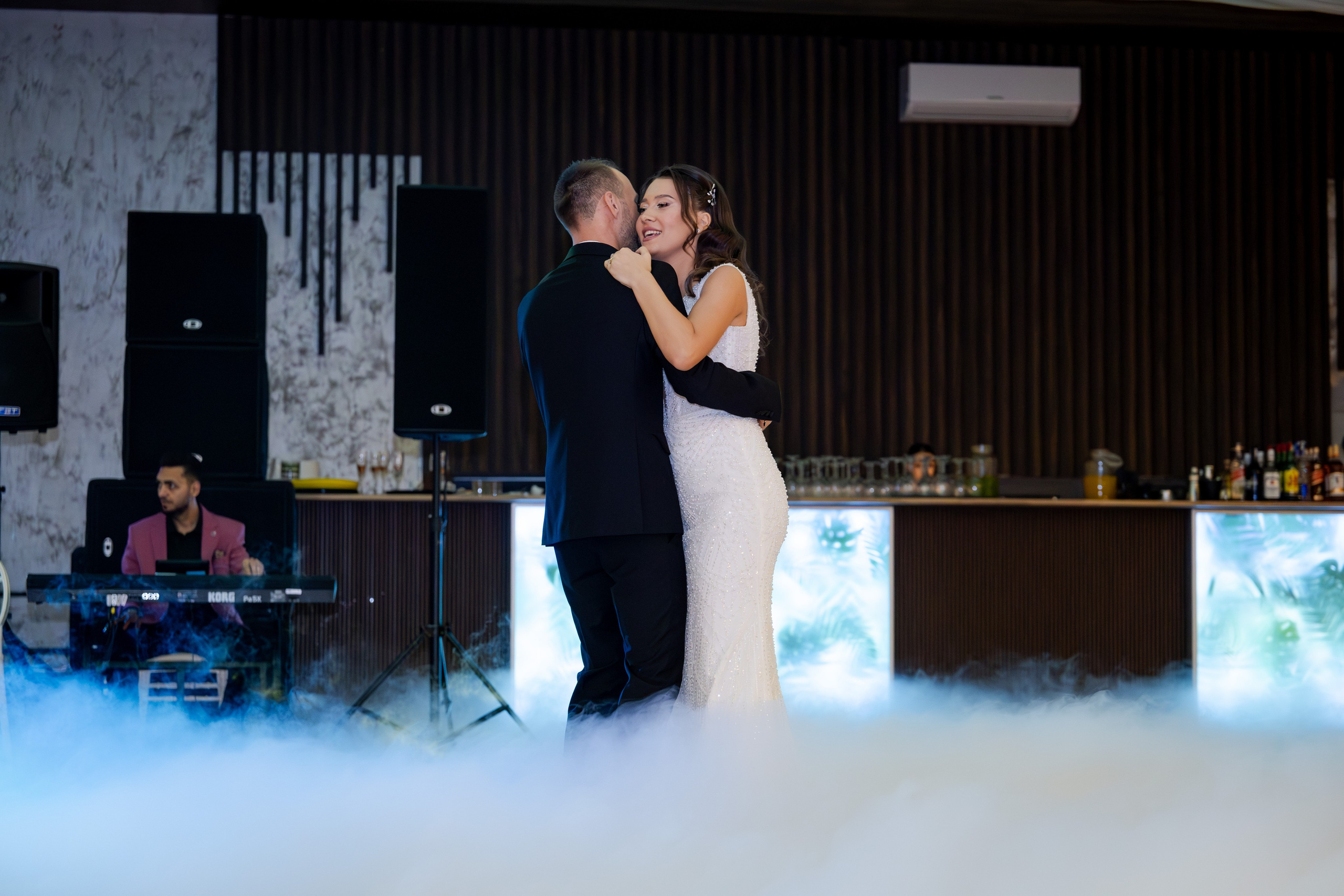 Costi & Madalina. Fotograf de nunta — Ionut Belea dar si evenimente corporate din Romania