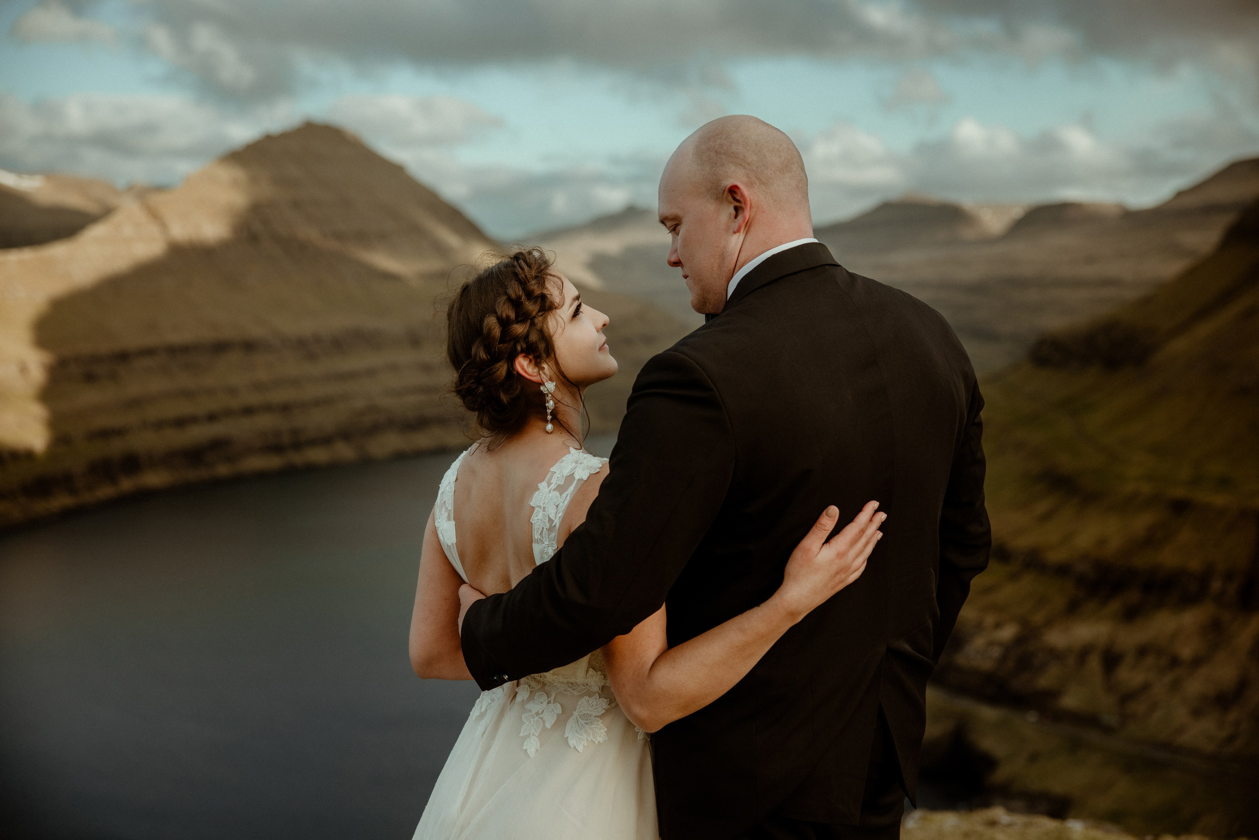 Faroe Islands elopement | Adventure wedding in Faroe Islands. Iceland elopement photo and video | Nikolaichik Photo