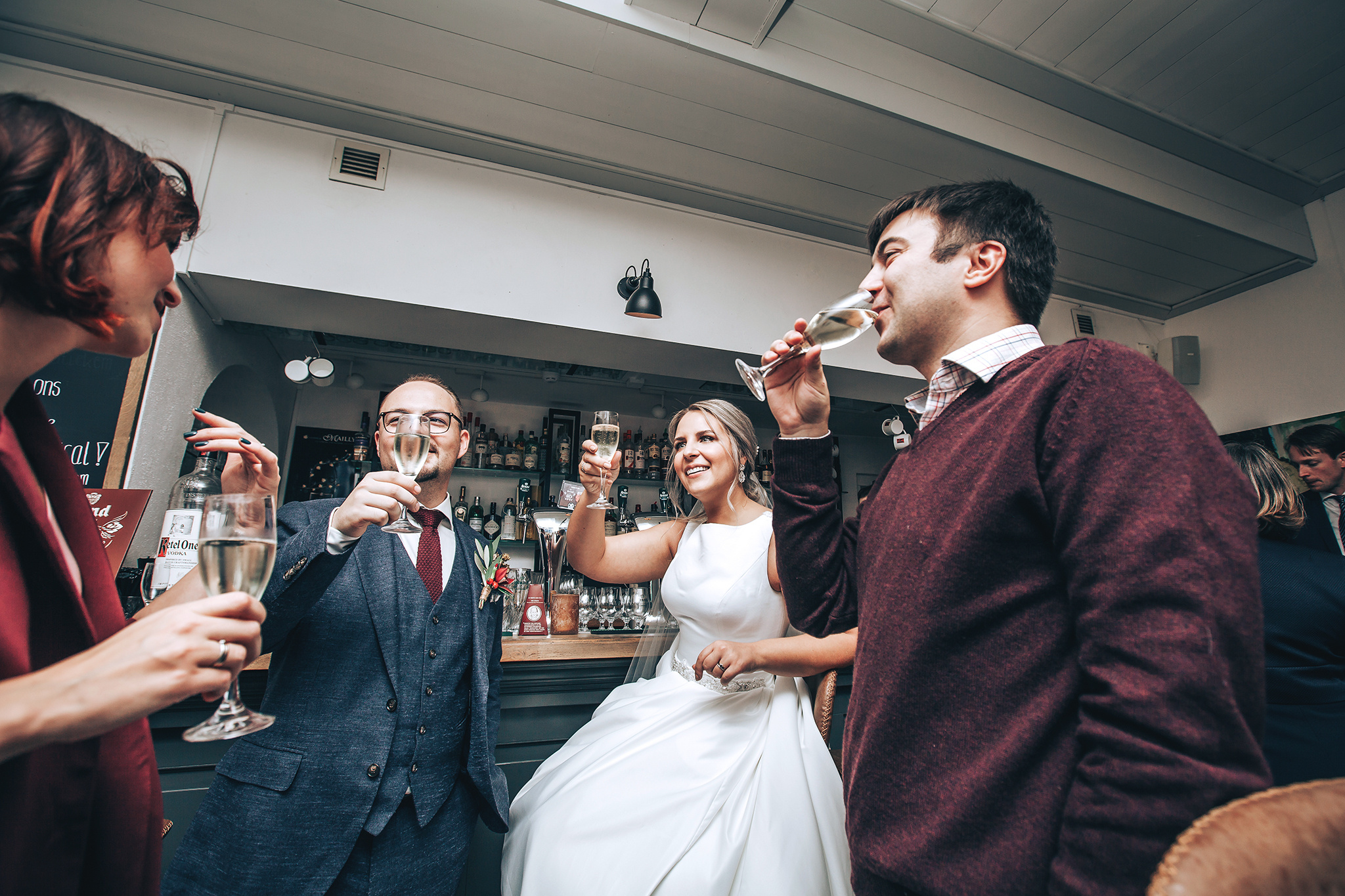 Anna & Andor. Wedding in Schiedam. Amina Gunenc - bruiloft- en familie fotograaf in Nederland