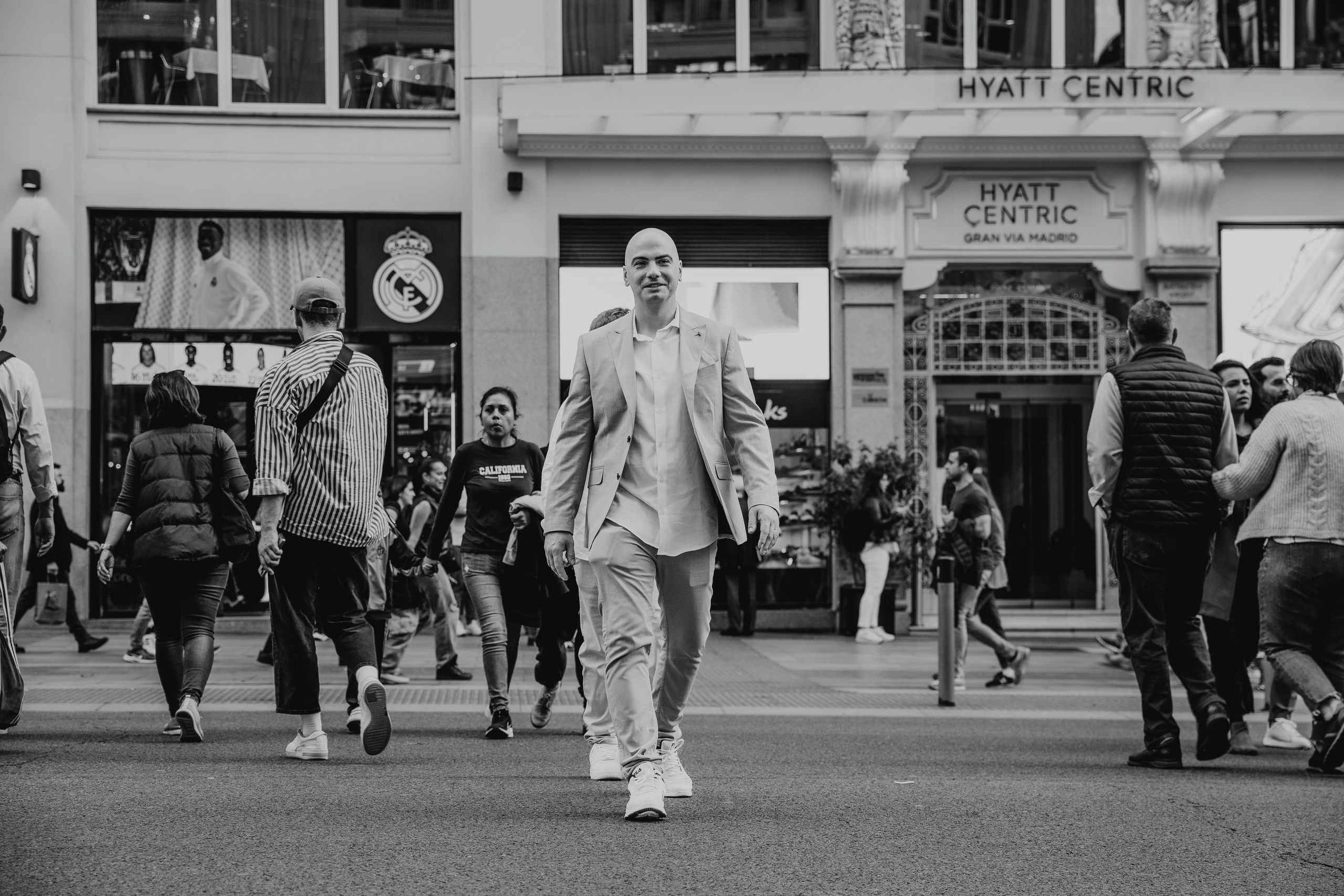 Fotografía de Bodas en Madrid - Rainbox: Capturamos Tu Amor con Pasión. Rainbox Estudio de Fotografía