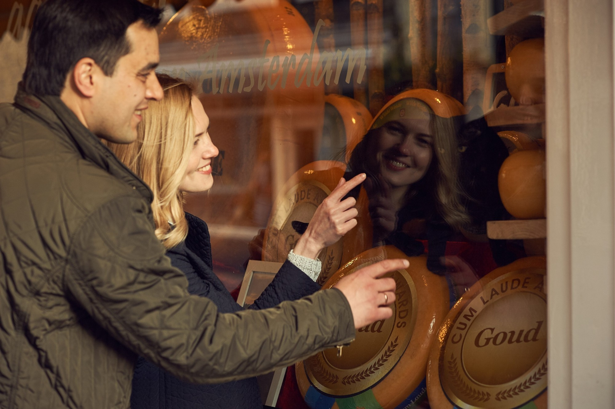 Аmsterdam Love story. Portret, trouw en familie fotograaf in Amsterdam en Almere