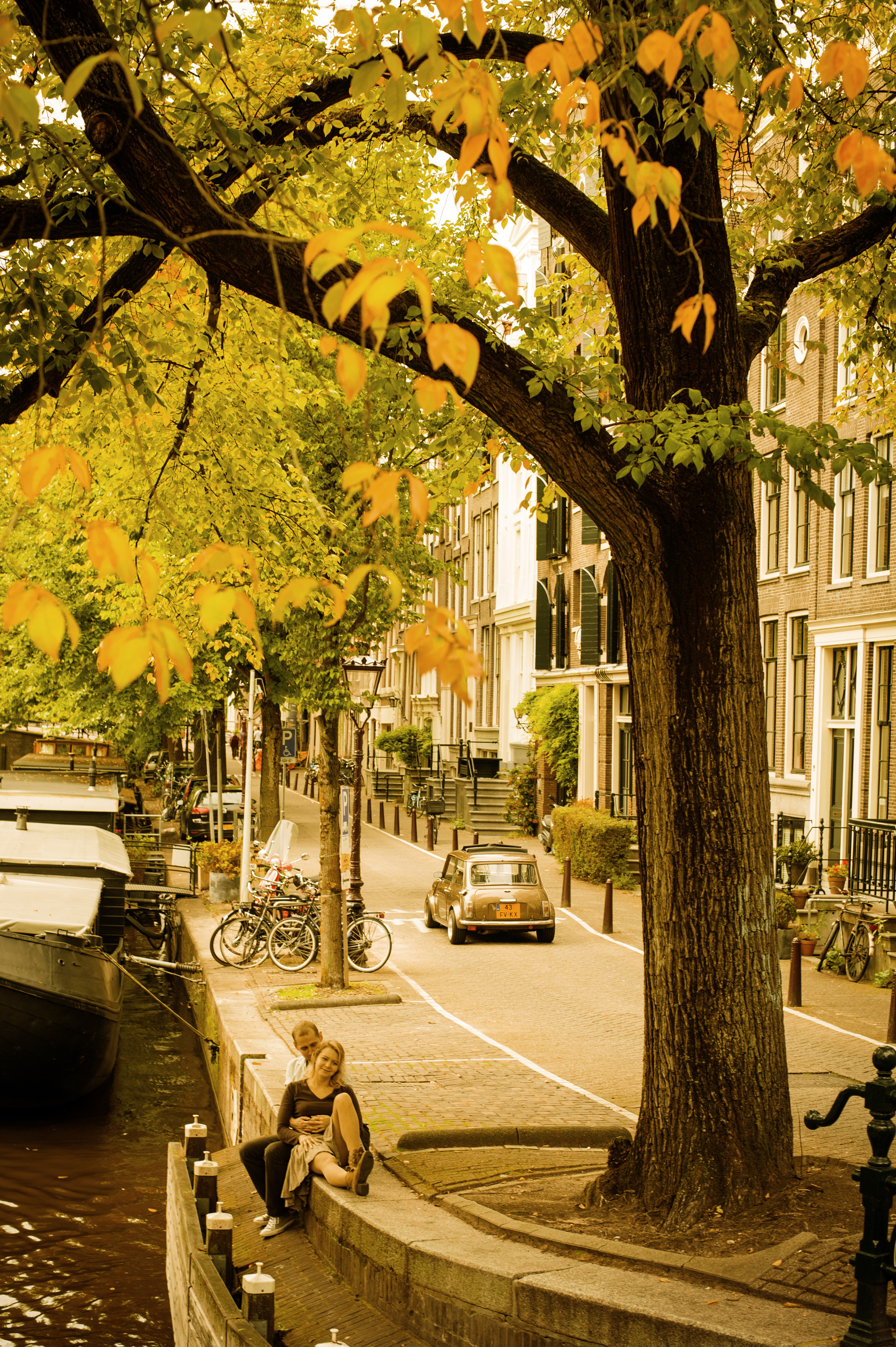 Love Stories & Solo. Portret, trouw en familie fotograaf in Amsterdam en Almere