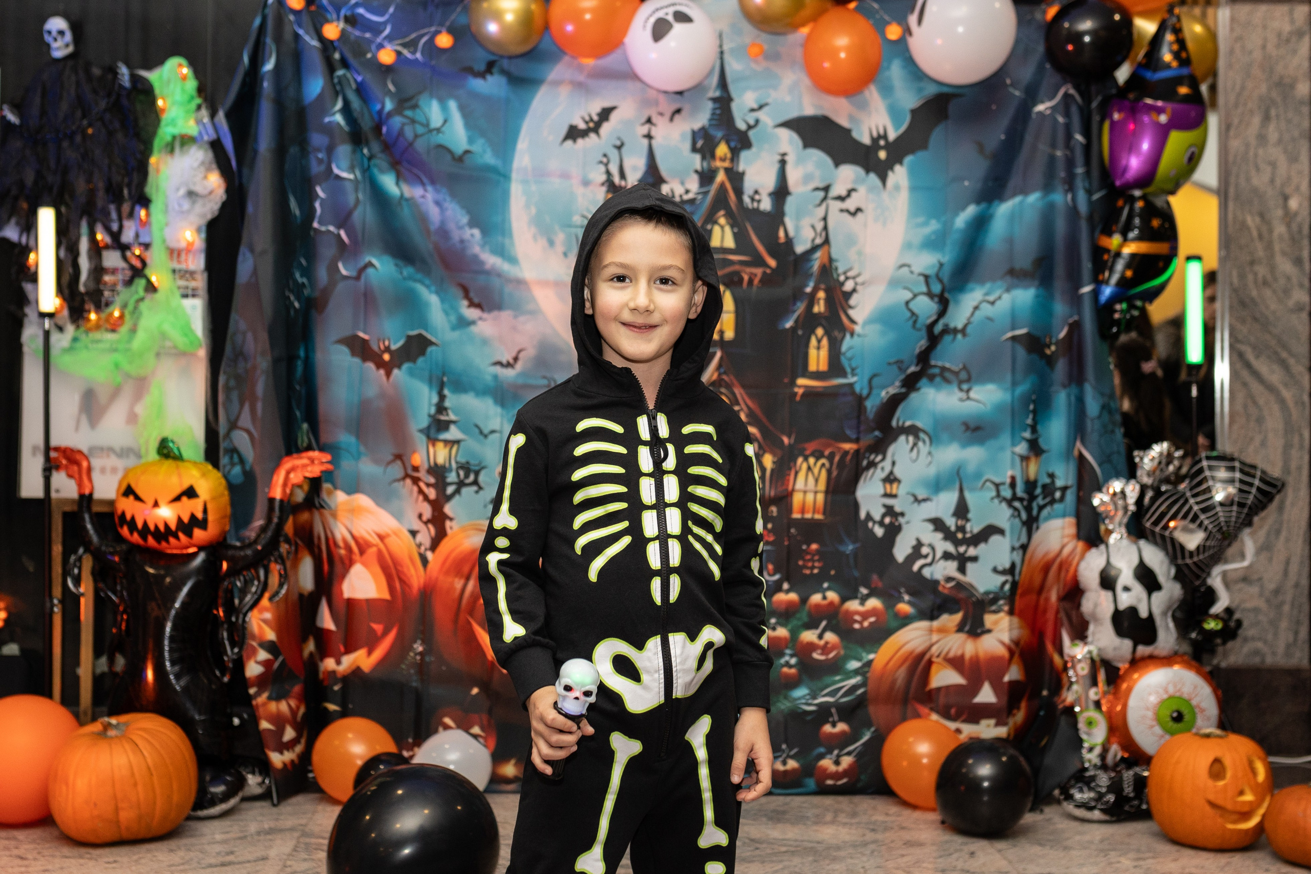 Leo dance studio Helloween 2025. Семейный и детский фотограф в Варшаве Мила Бобровская