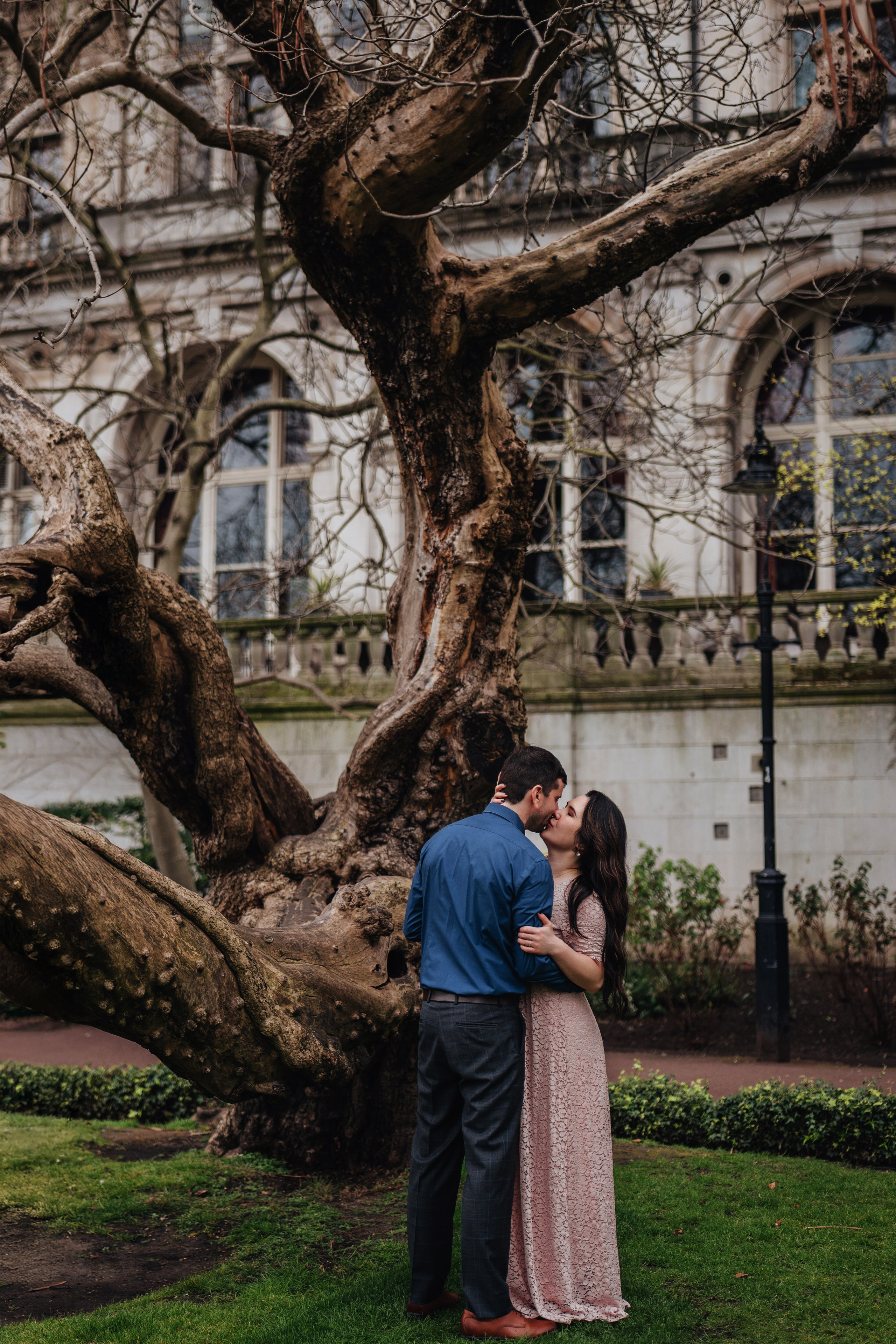 Love story near Big Ben, London. Wedding and family photographer in London