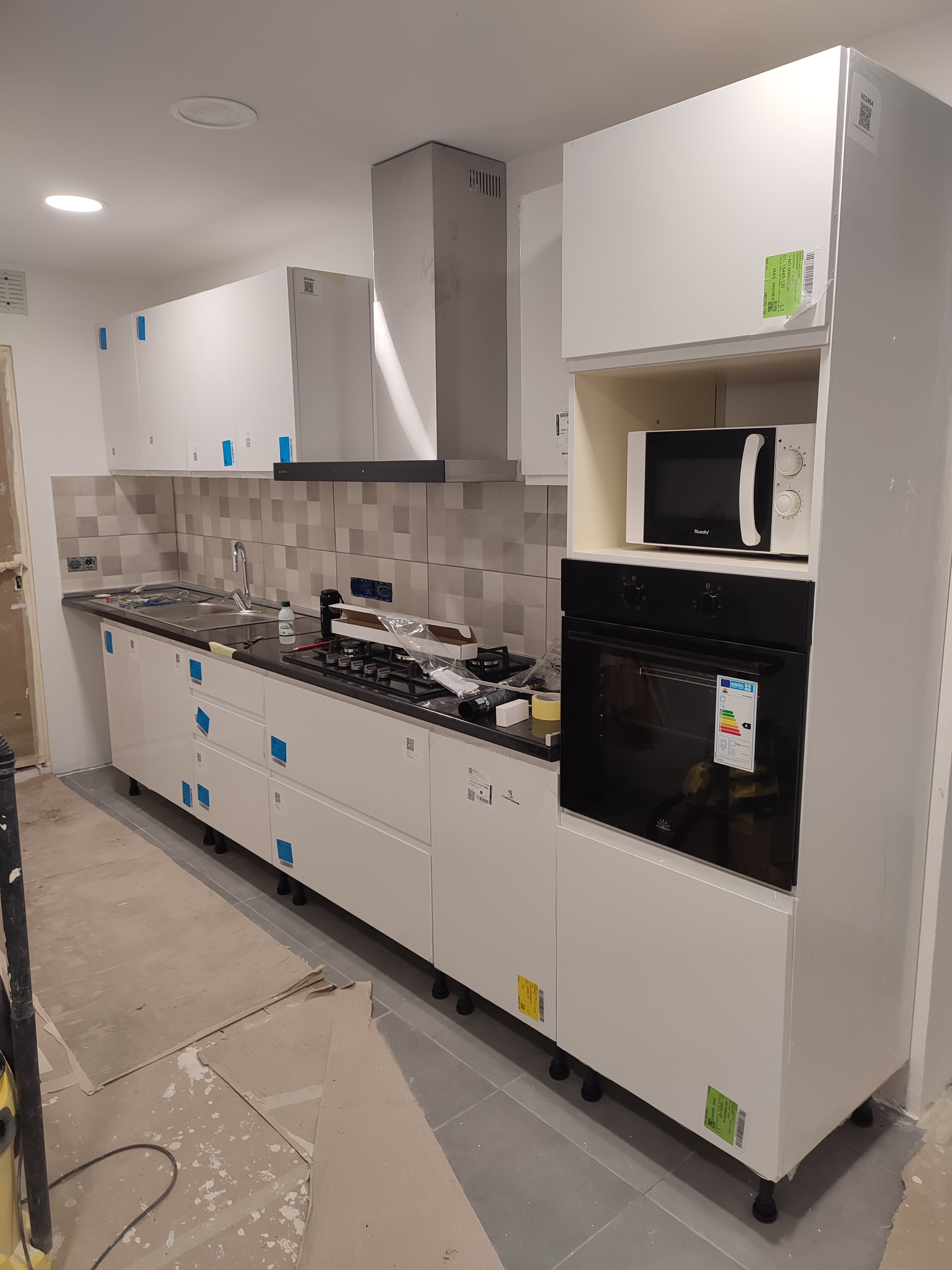 Proyectos. Reformas integrales de pisos, baños y cocinas con aislamiento acústico en Barcelona | B22 Reforma