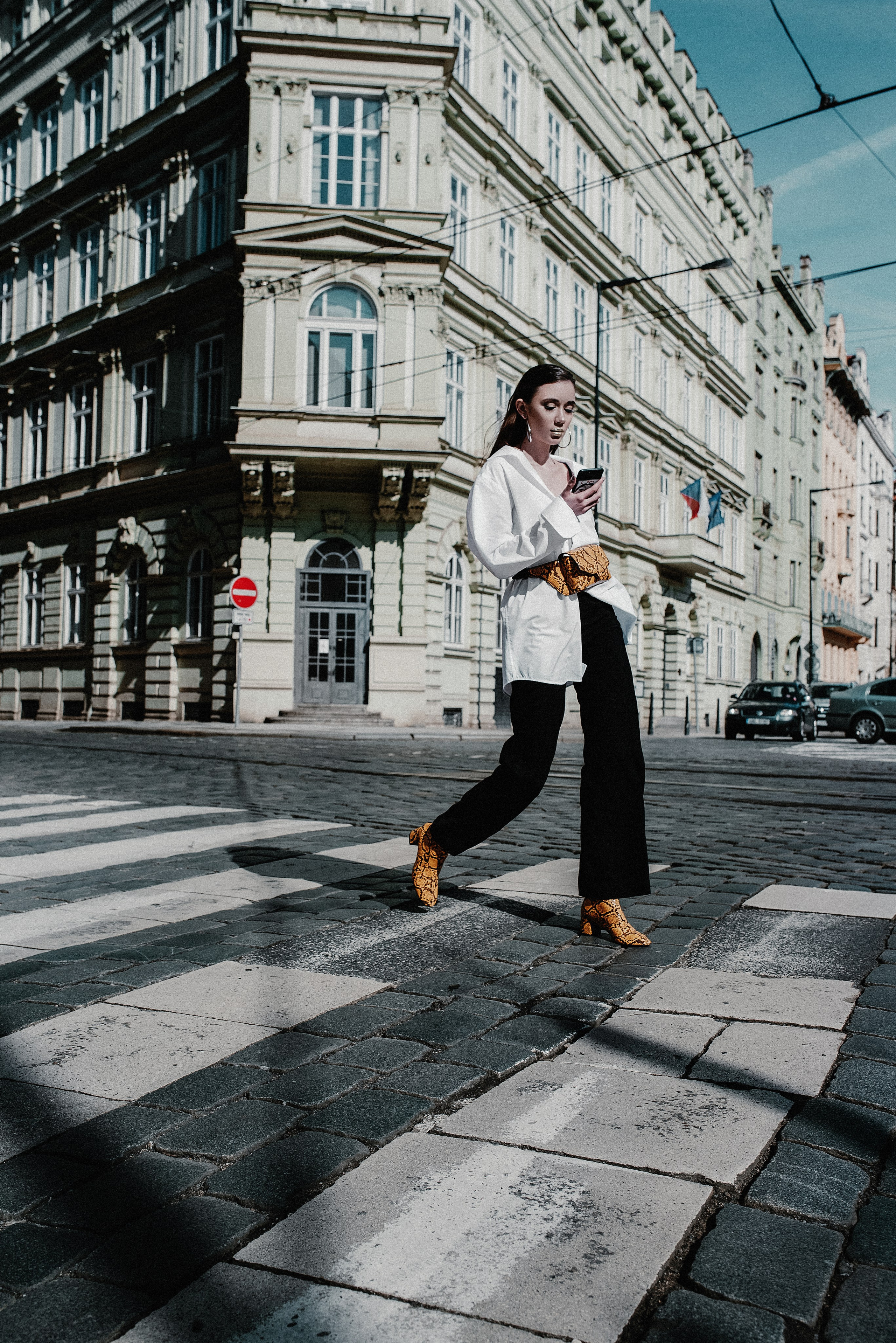 Mari. ANNA-MARIA PHOTO CONTENT CREATOR — photographer, aesthete, artist, and visual expert for Instagram in Prague