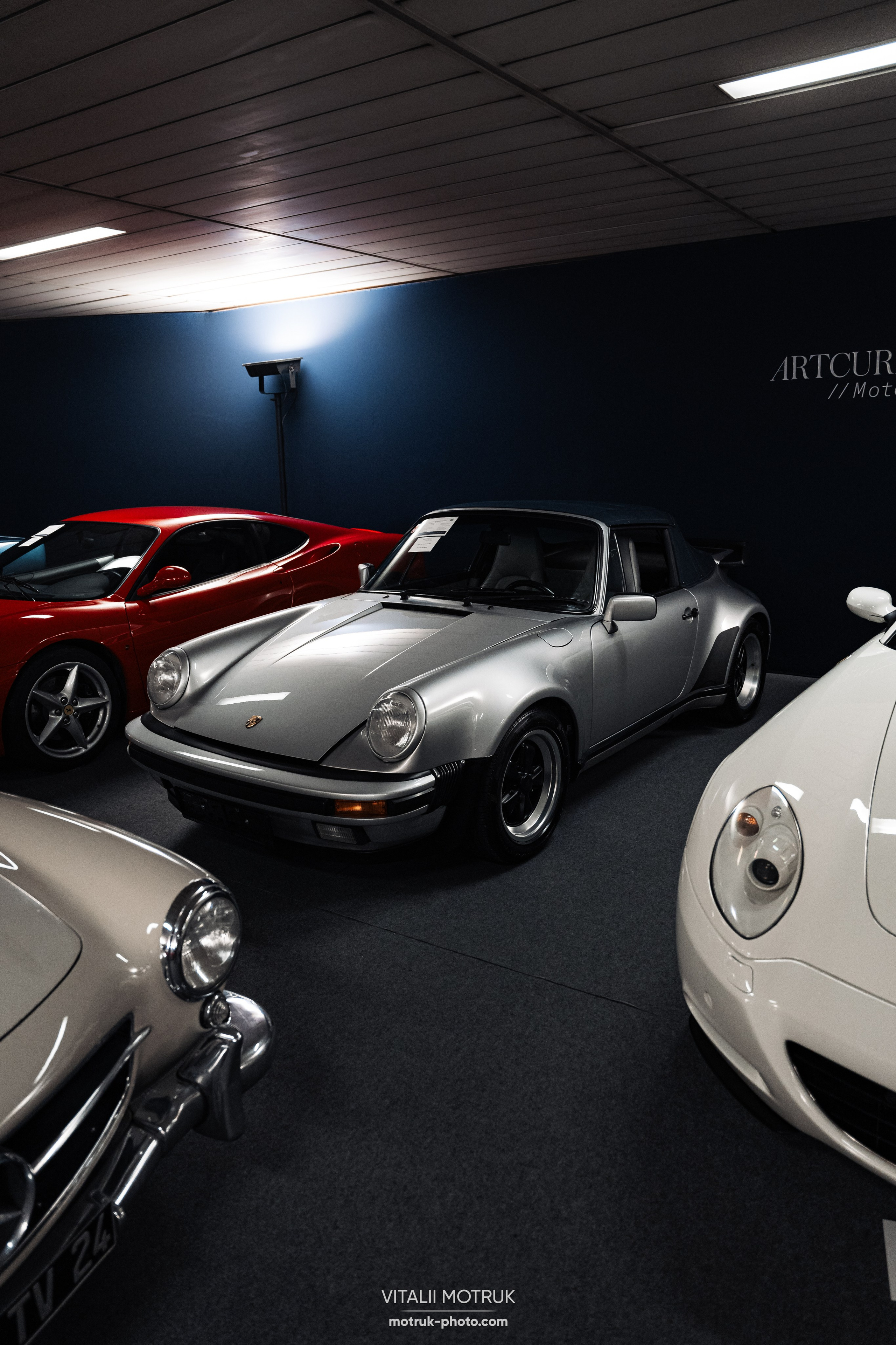 Artcurial Motorcars 2024. Photographe de voitures à Paris — Vitalii Motruk