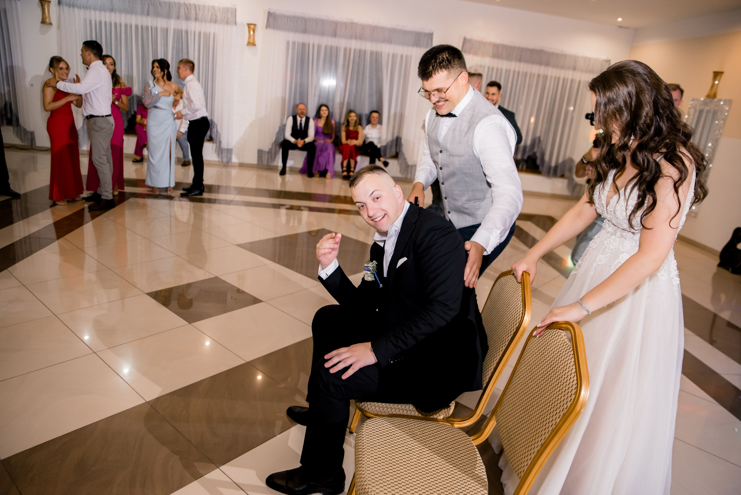 Dzień ślubny | Sesja Plenerowa Aleksandra & Cezary. Eugene Save – Fotograf Ślubny i Rodzinny | Warszawa i Cała Polska