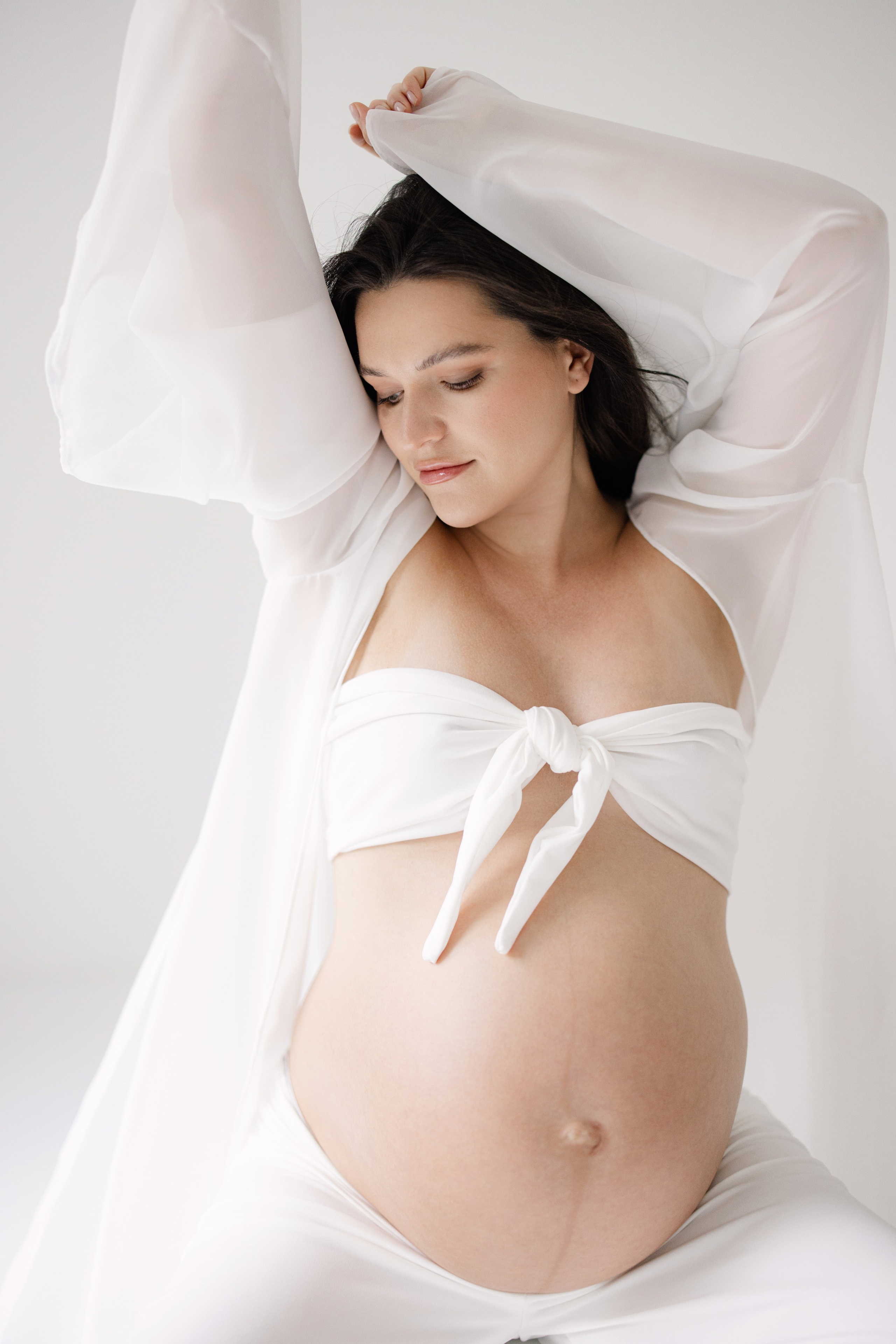 Zeitlose und moderne Schwangerschaftsfotografie in Zürich & Uster — natürlich, unkompliziert und ohne Kitsch. Wedding and Family Photographer Switzerland and Italy. Valeria Diaz