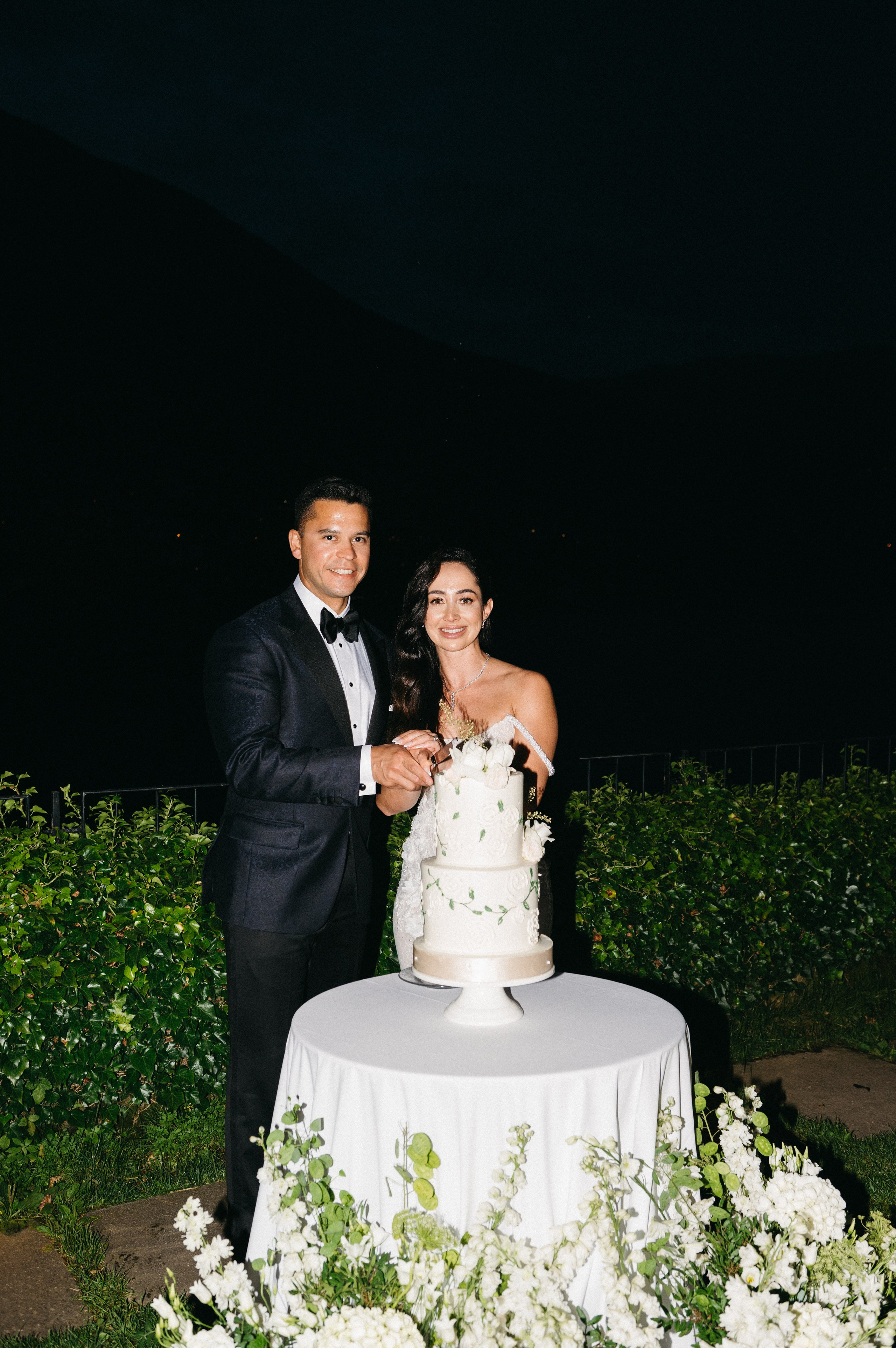 Lake Como wedding. Lake Como Photographer — Proposal | Wedding | Elopement