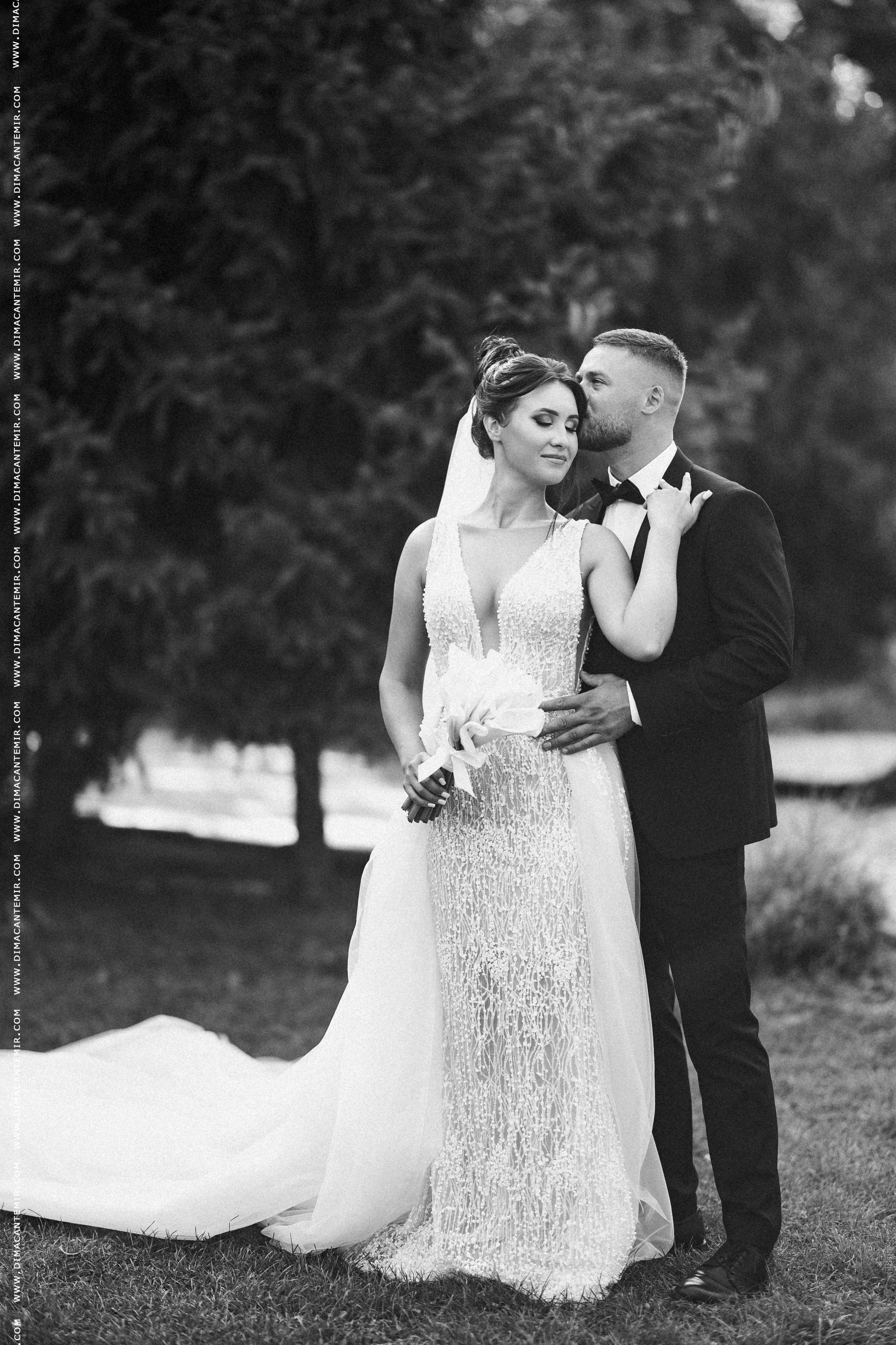 TUDOR & ALIONA | Gril Parc. Fotograf de nuntă în Chisinau, Moldova. Poze și Video Comerciale