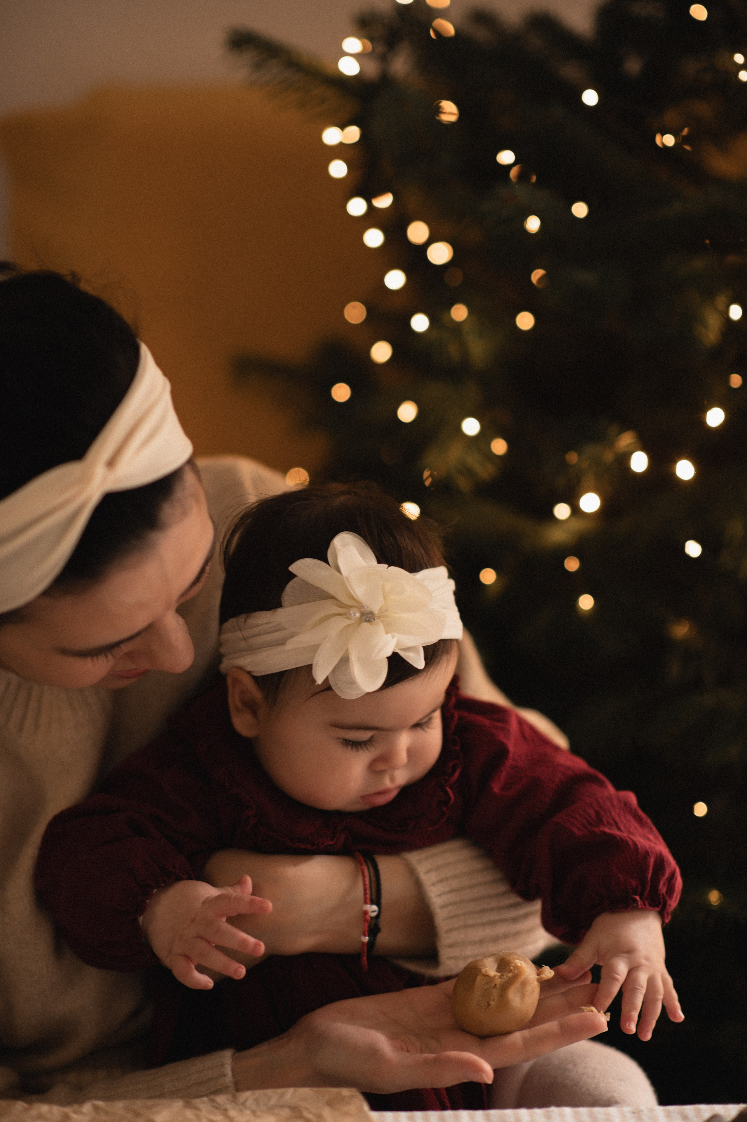 First Christmas. Family, children, portrait, and event photography in Thessaloniki