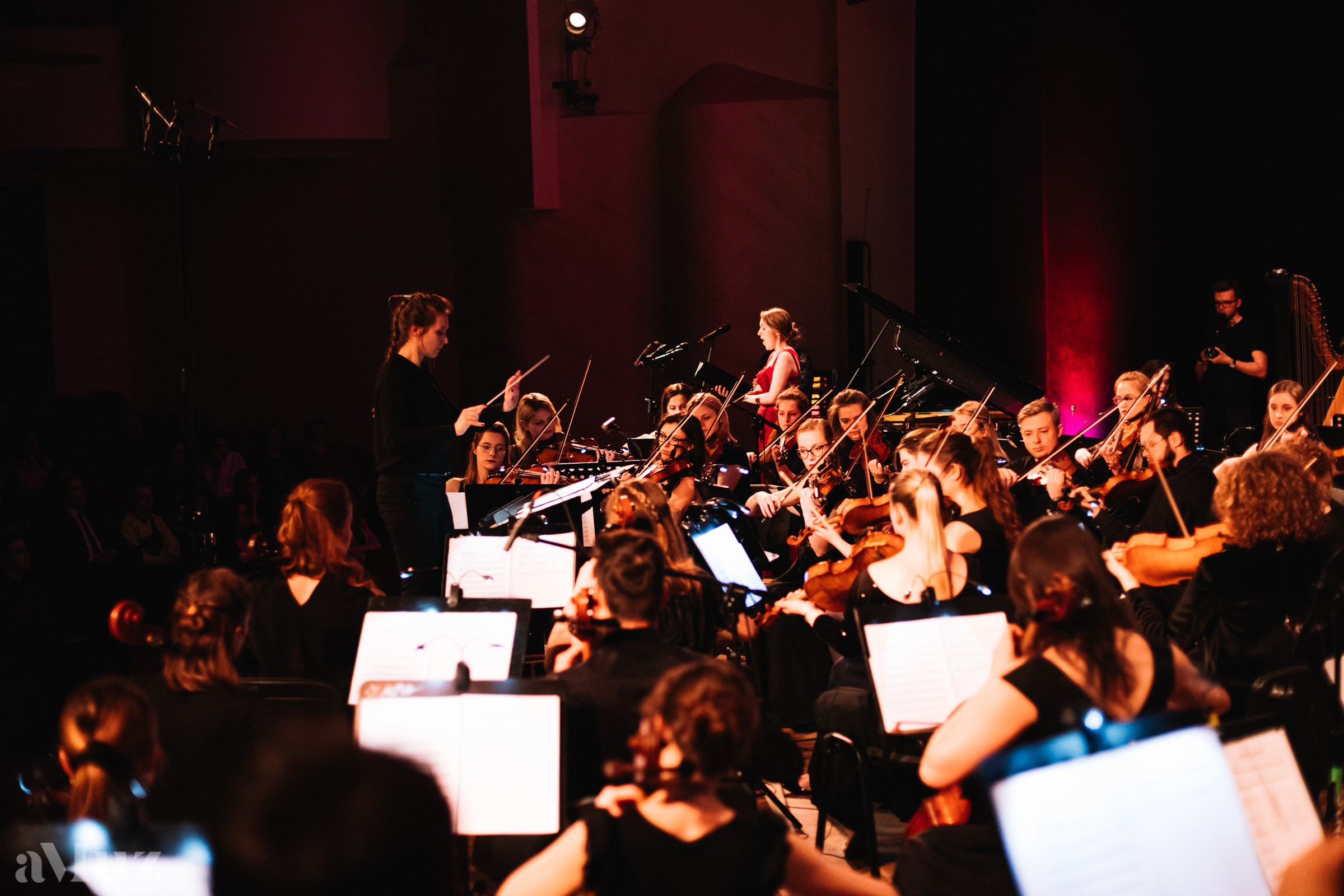 Koncert Muzyki Filmowej. Fotograf Ślubny Warszawa - Sesje Biznesowe Rodzinne Eventy