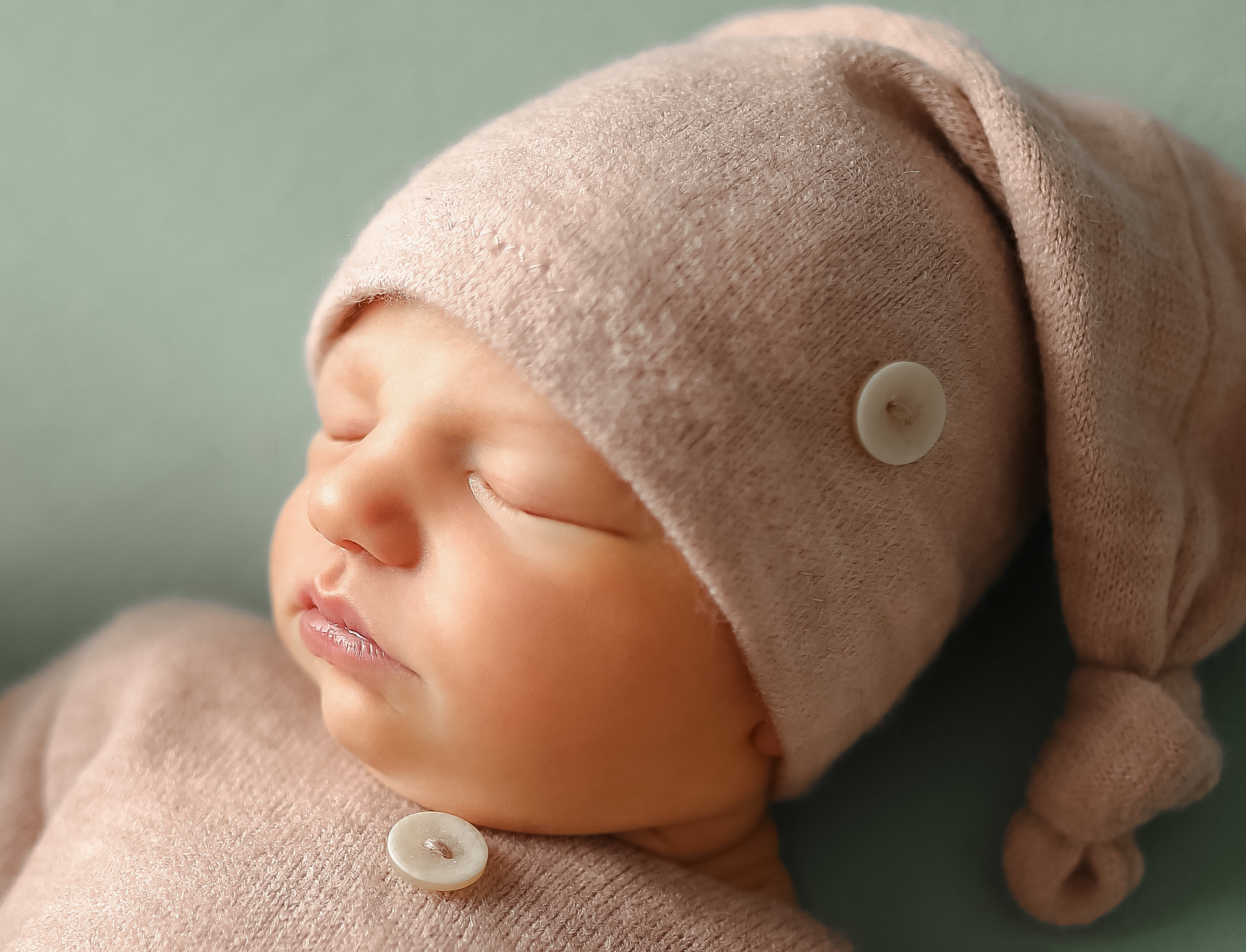 Neugeborene. Neugeborenen, Kinder, Familie Fotografin Oberhausen NRW Marina Lykov