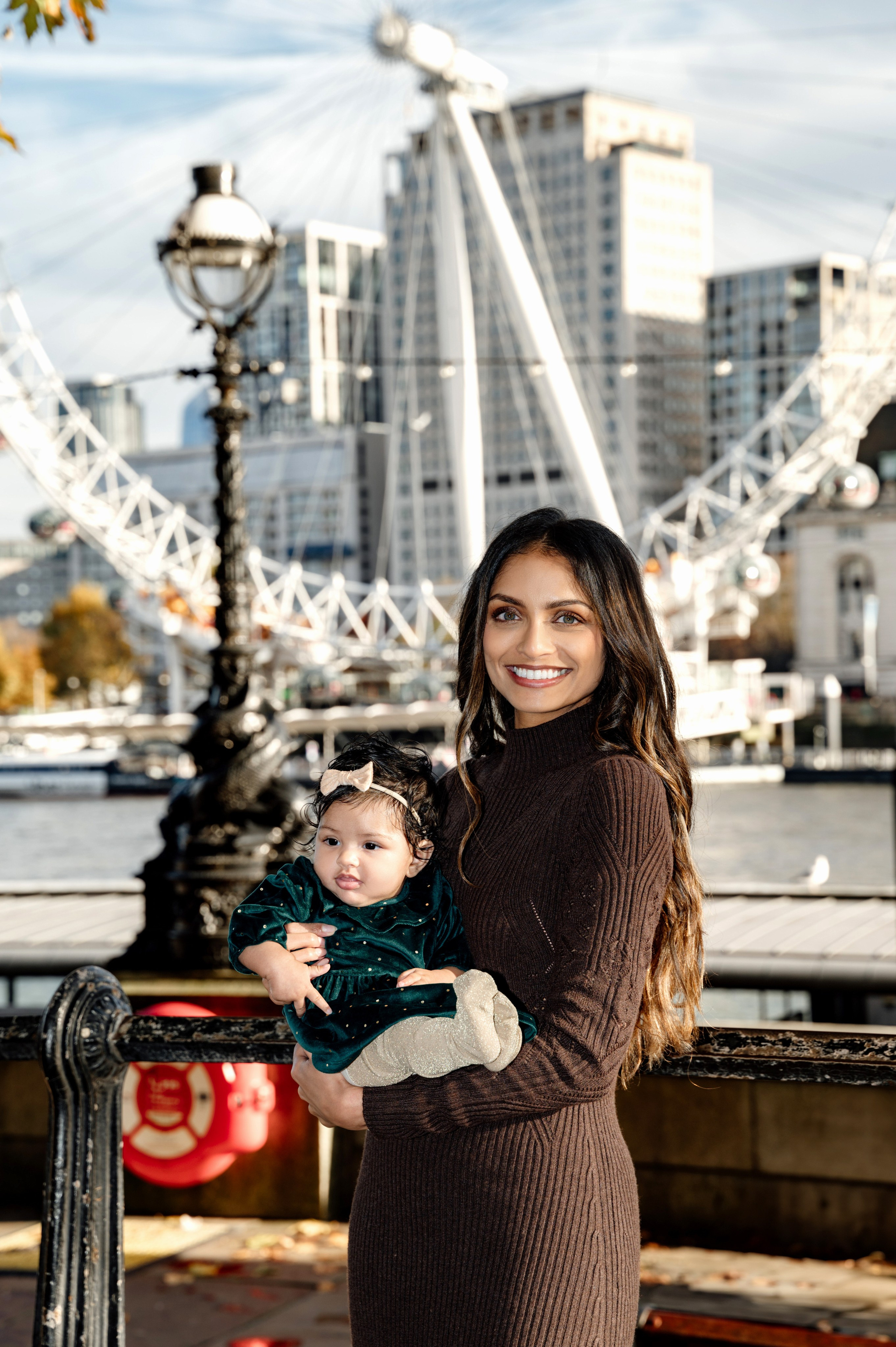 Westminster Kevin&Trisha with baby. FAMILY AND WEDDING PHOTOGRAPHER IN LONDON MARINA RIVA