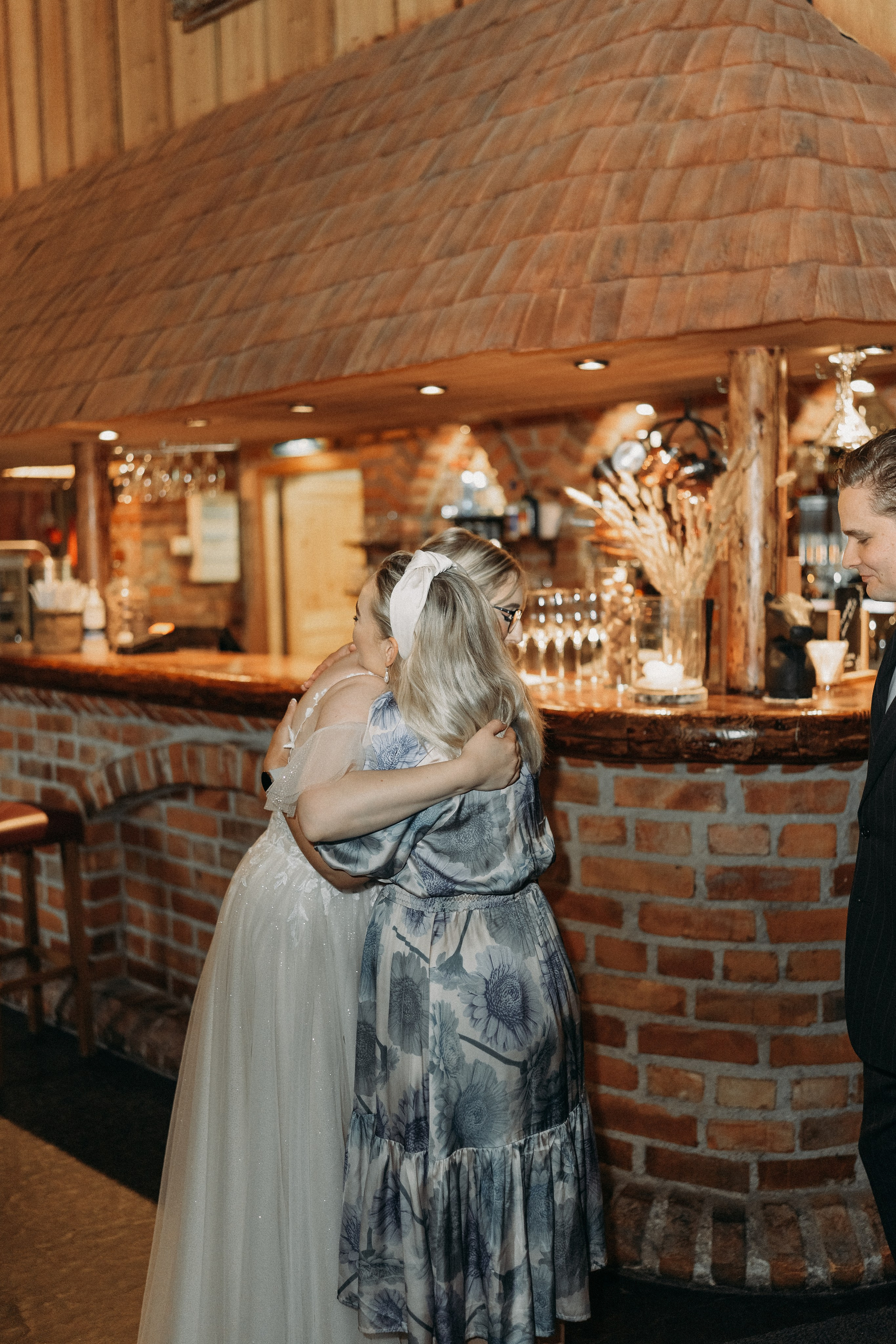 C&A. Wedding and portrait photographer in Helsinki Vickan O