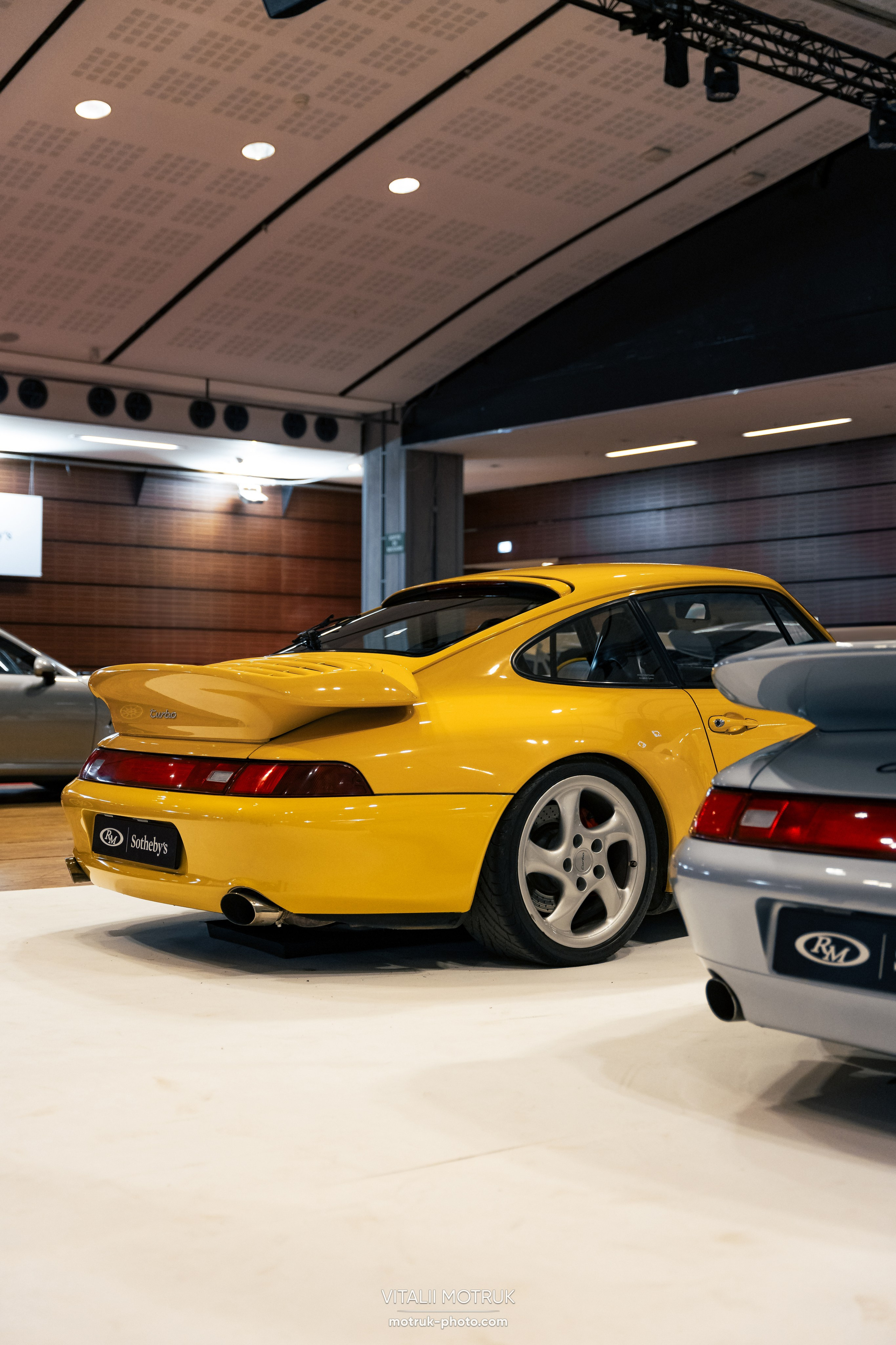 RM Sothebys 2025. Photographe de voitures à Paris — Vitalii Motruk