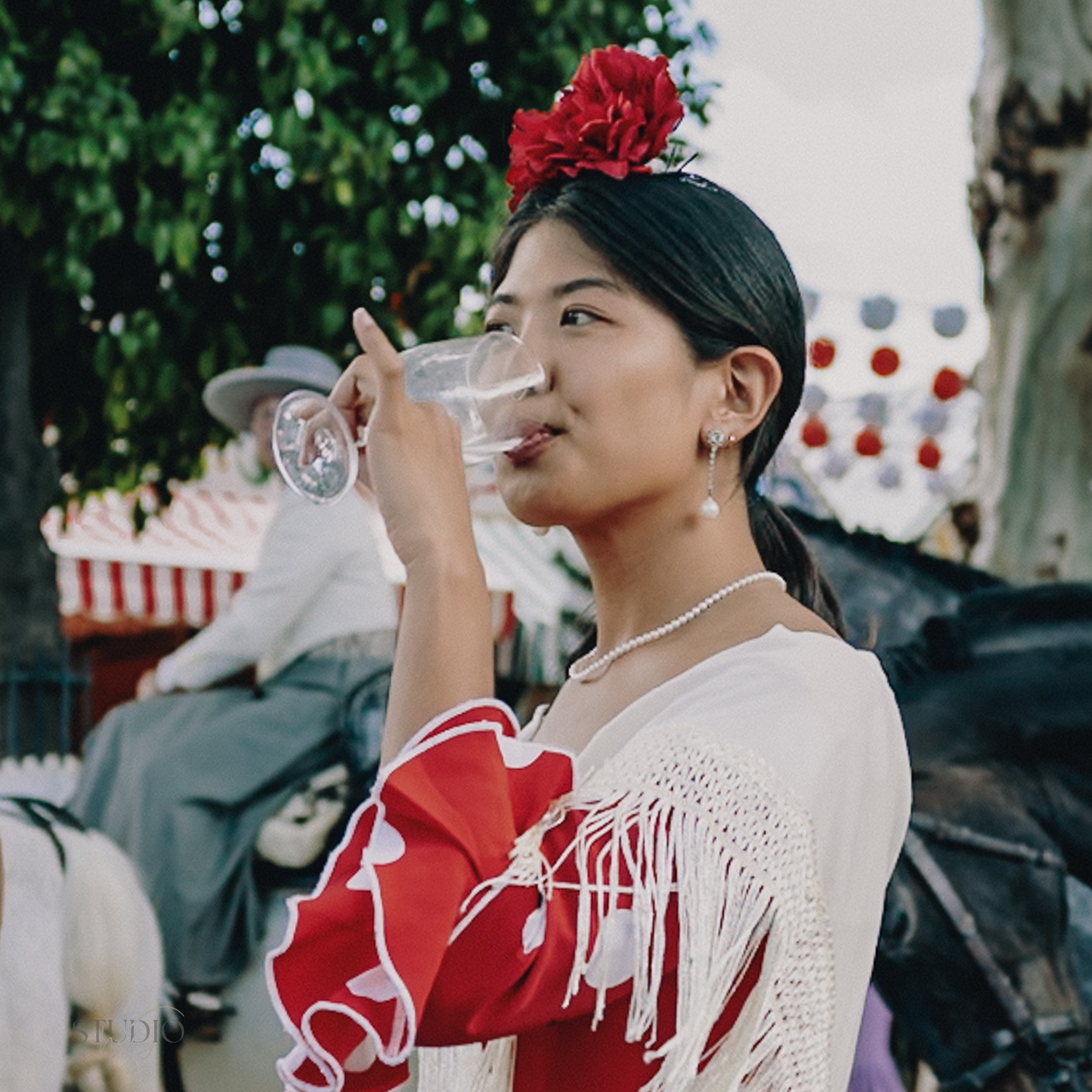 Sesión de fotos en feria de Abril de Sevilla. Inicio