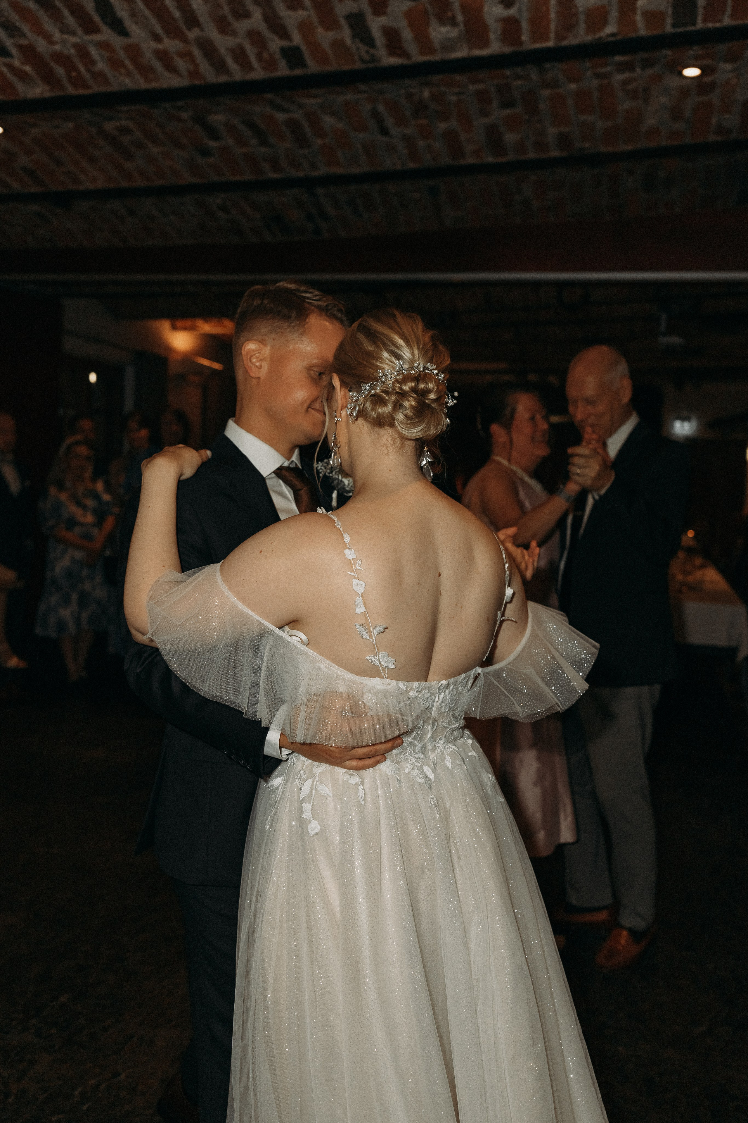 C&A. Wedding and portrait photographer in Helsinki Vickan O