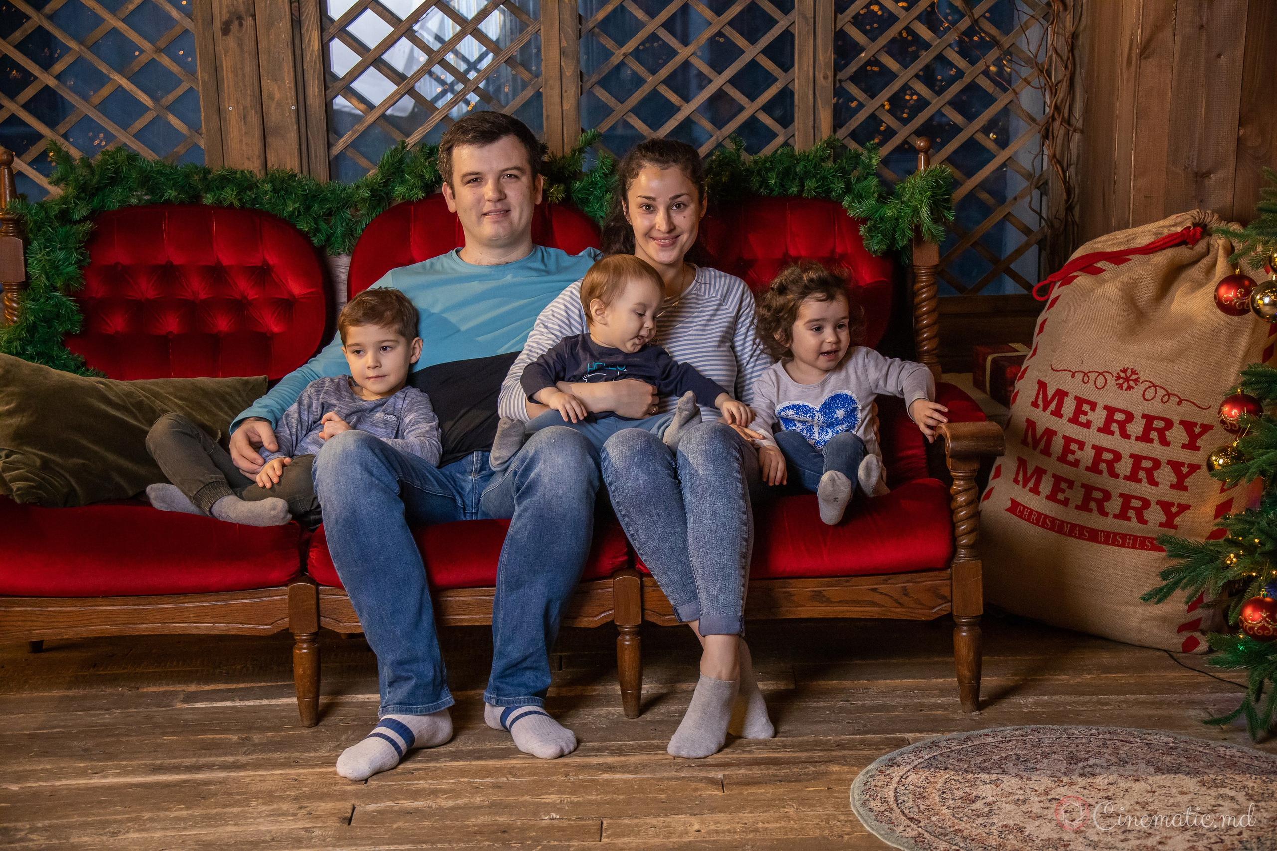 Sedinta foto de Revelion. ✔️ Servicii foto si video in Chisinau Moldova - Cinematic.md