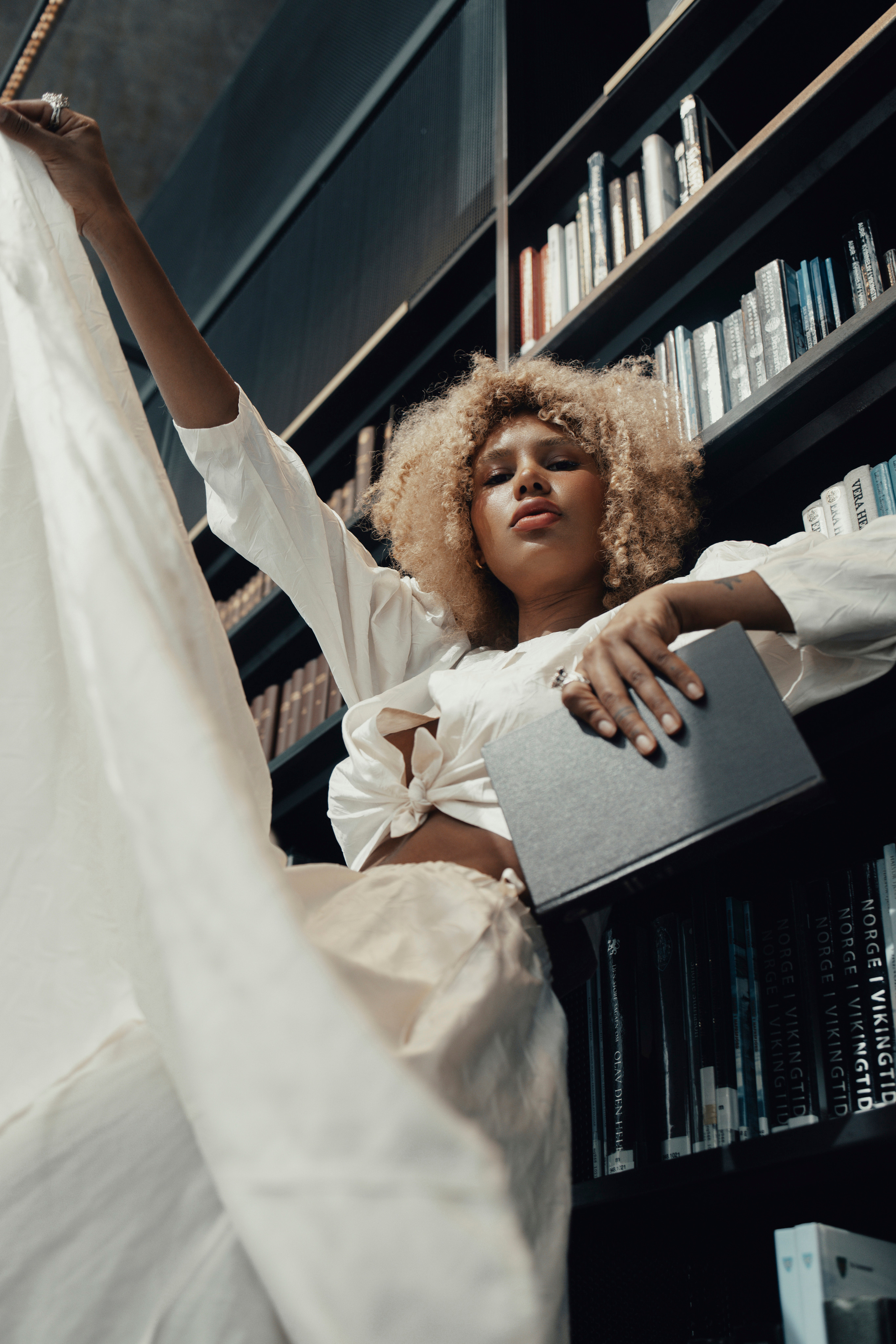 PAOLLA. Nelly Oz Photography