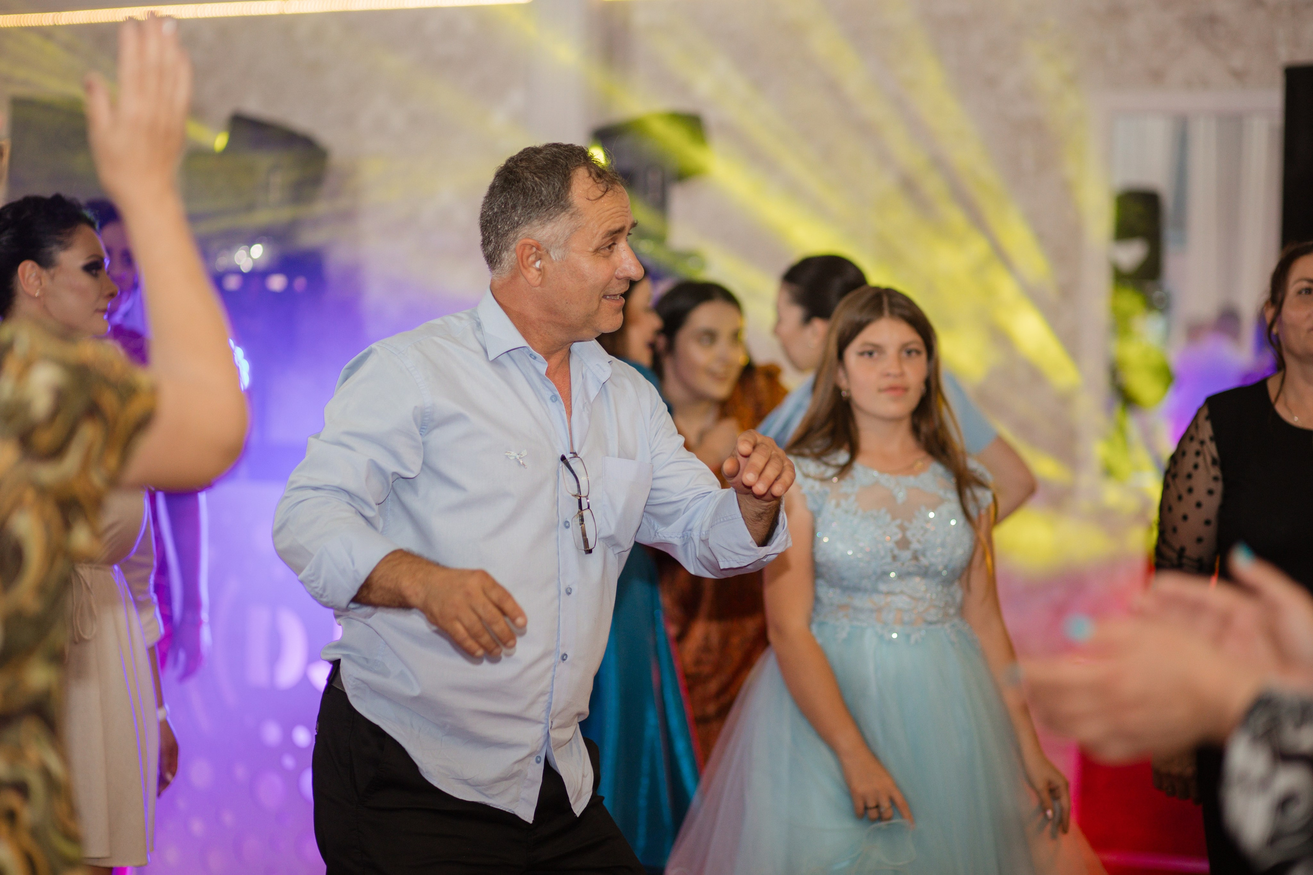 Alexandru-Ioan. Fotograf si videograf — evenimente si studio