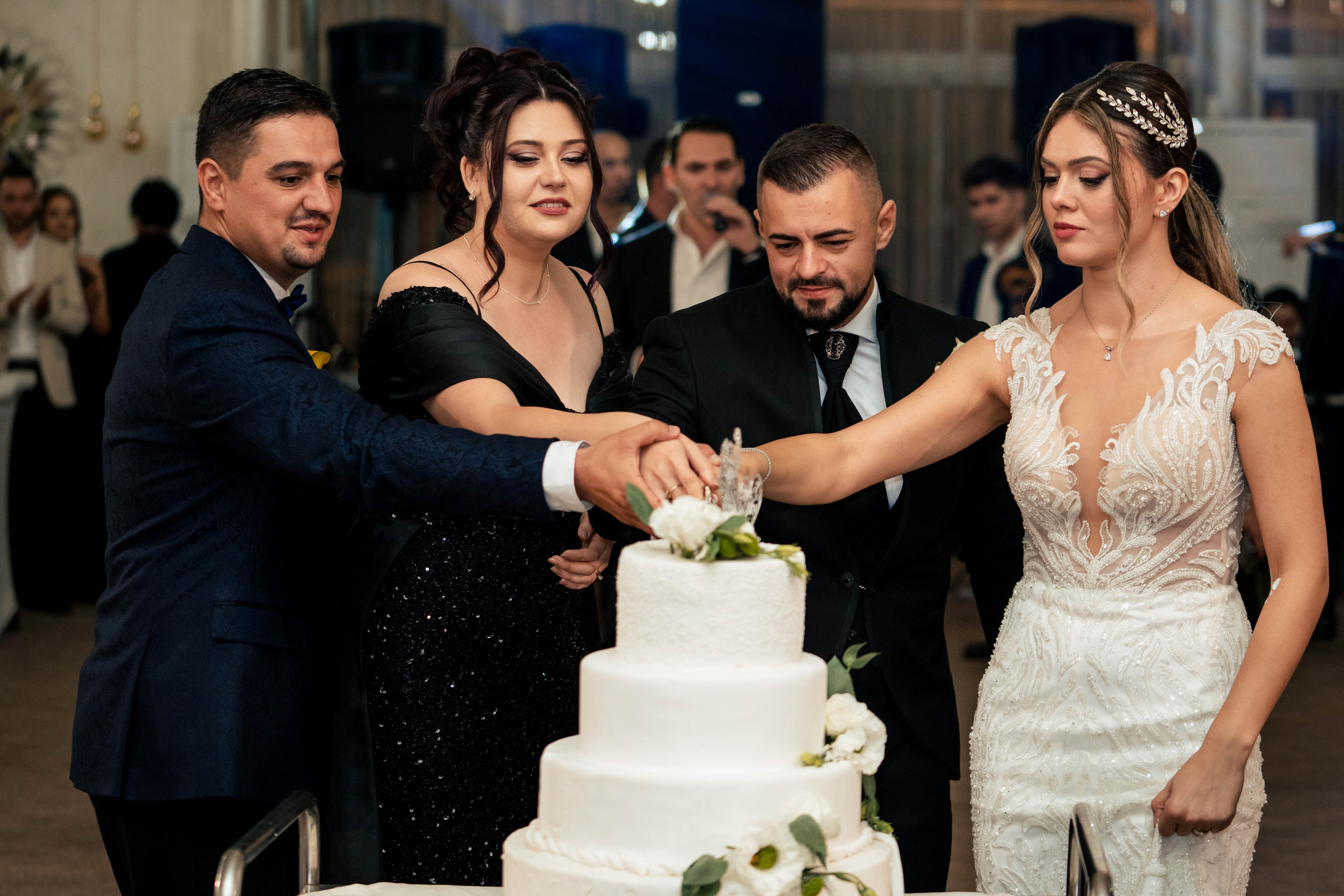 Miki & Andrei. Acasă