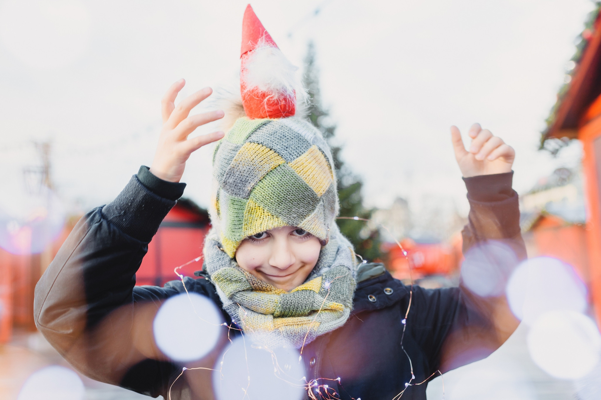 SABINA, NEBOJSA, PHILIPP AND KEMRAN | CHRISTMAS FAMILY PHOTOSHOOT | ZÜRICH. HOME
