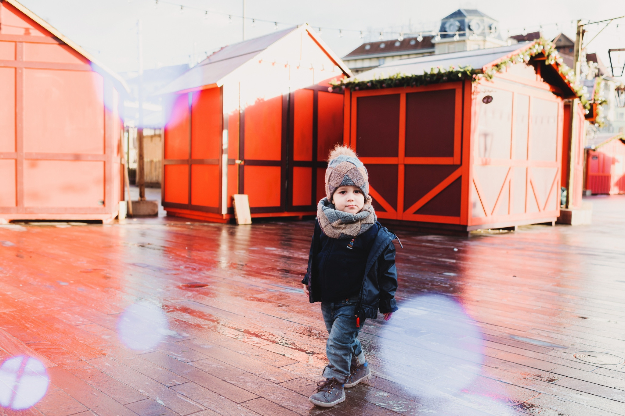 SABINA, NEBOJSA, PHILIPP AND KEMRAN | CHRISTMAS FAMILY PHOTOSHOOT | ZÜRICH. HOME