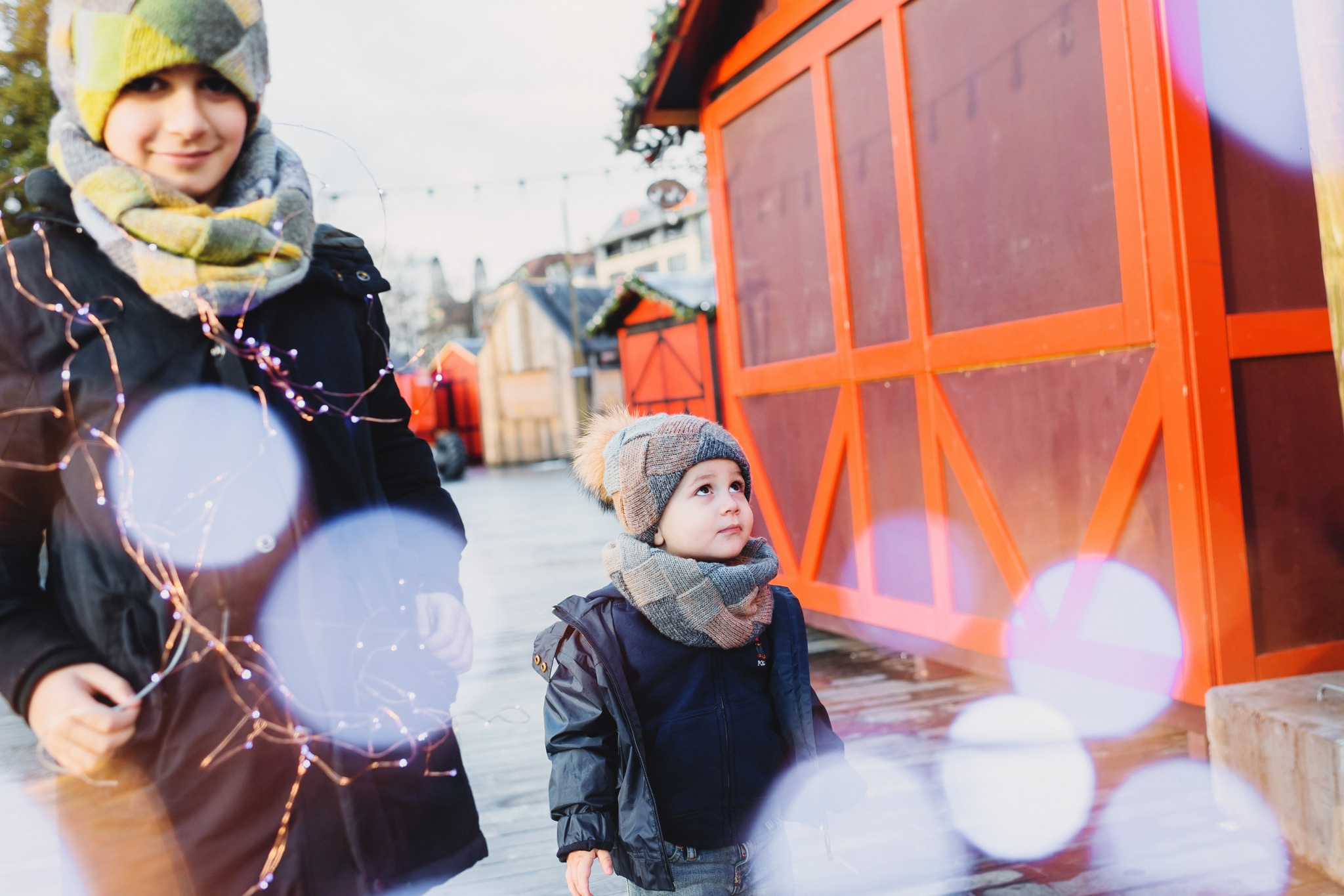 SABINA, NEBOJSA, PHILIPP AND KEMRAN | CHRISTMAS FAMILY PHOTOSHOOT | ZÜRICH. HOME