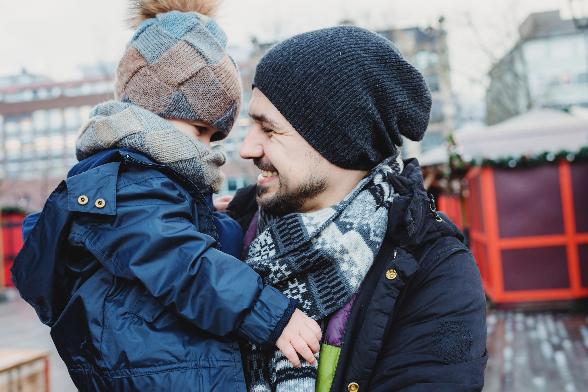 SABINA, NEBOJSA, PHILIPP AND KEMRAN | CHRISTMAS FAMILY PHOTOSHOOT | ZÜRICH. HOME