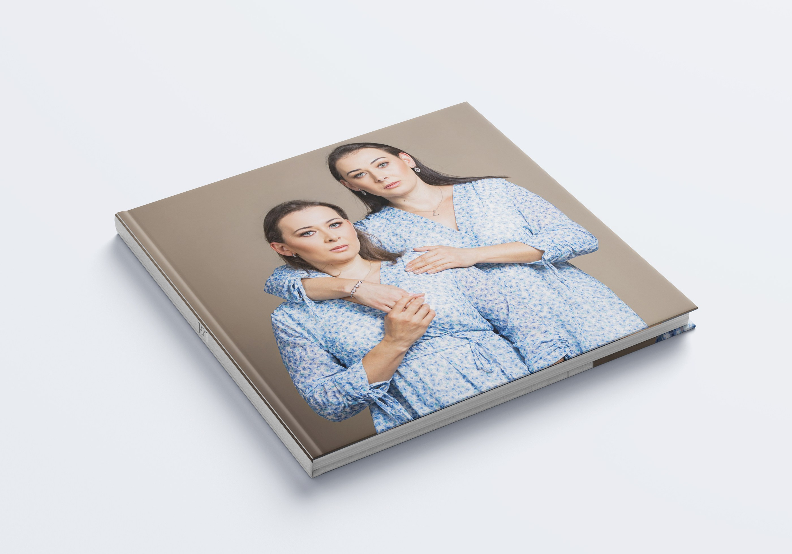 Sesión de Fotos de Cumpleaños en Madrid | Smash Cake, 15, 19, 40 Años – Rainbox Estudio. Rainbox Estudio de Fotografía