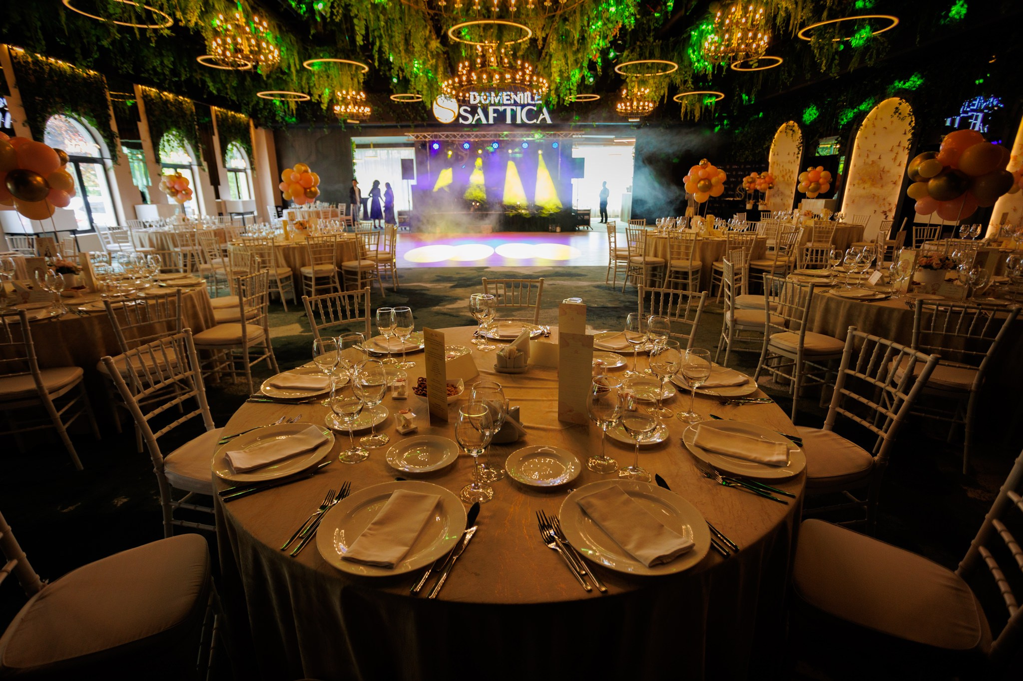 Locatie in Bucuresti pentru evenimente tip nunta, botez sau cununie civila.