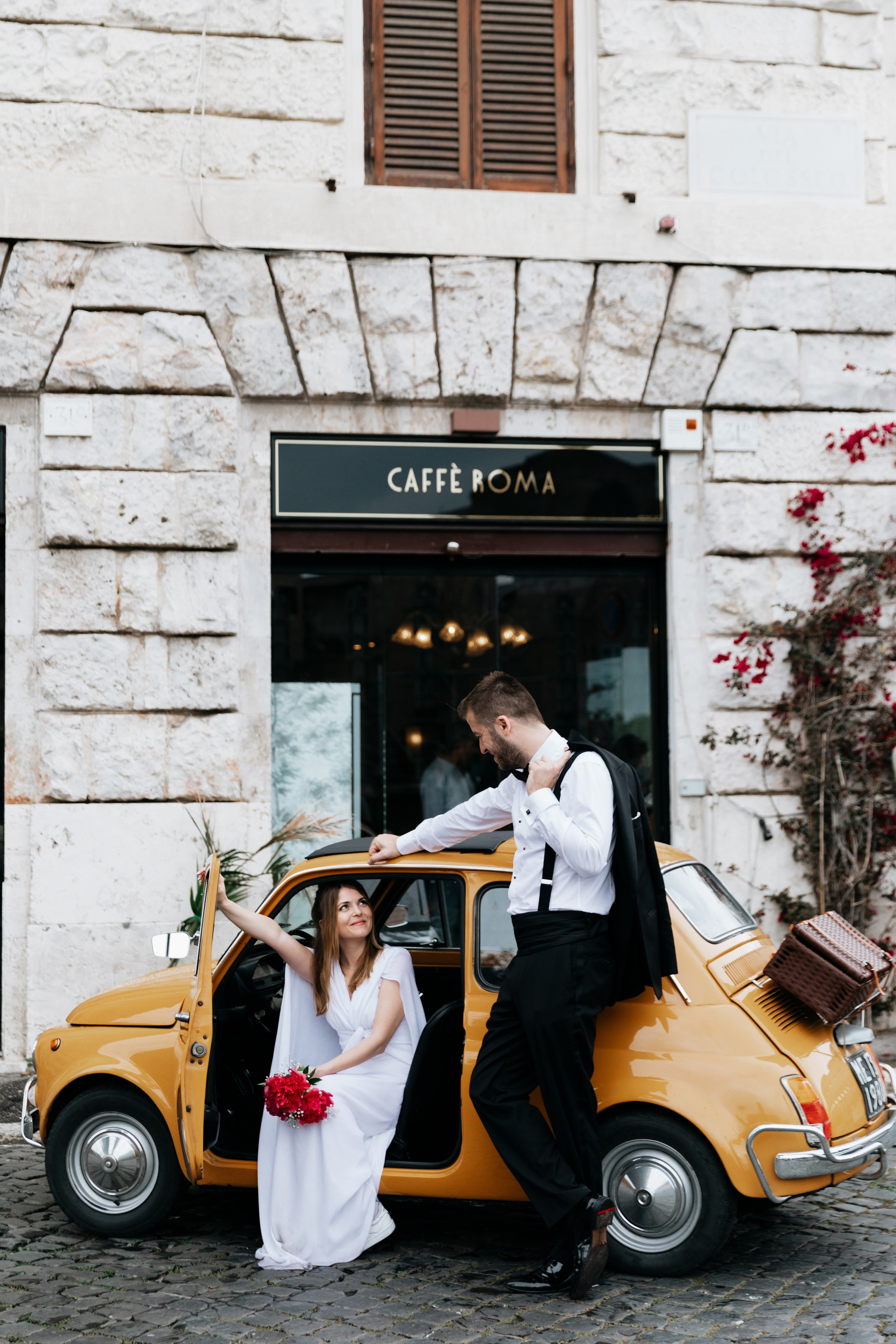 Weddings & Elopements in Rome. Photographer in Rome