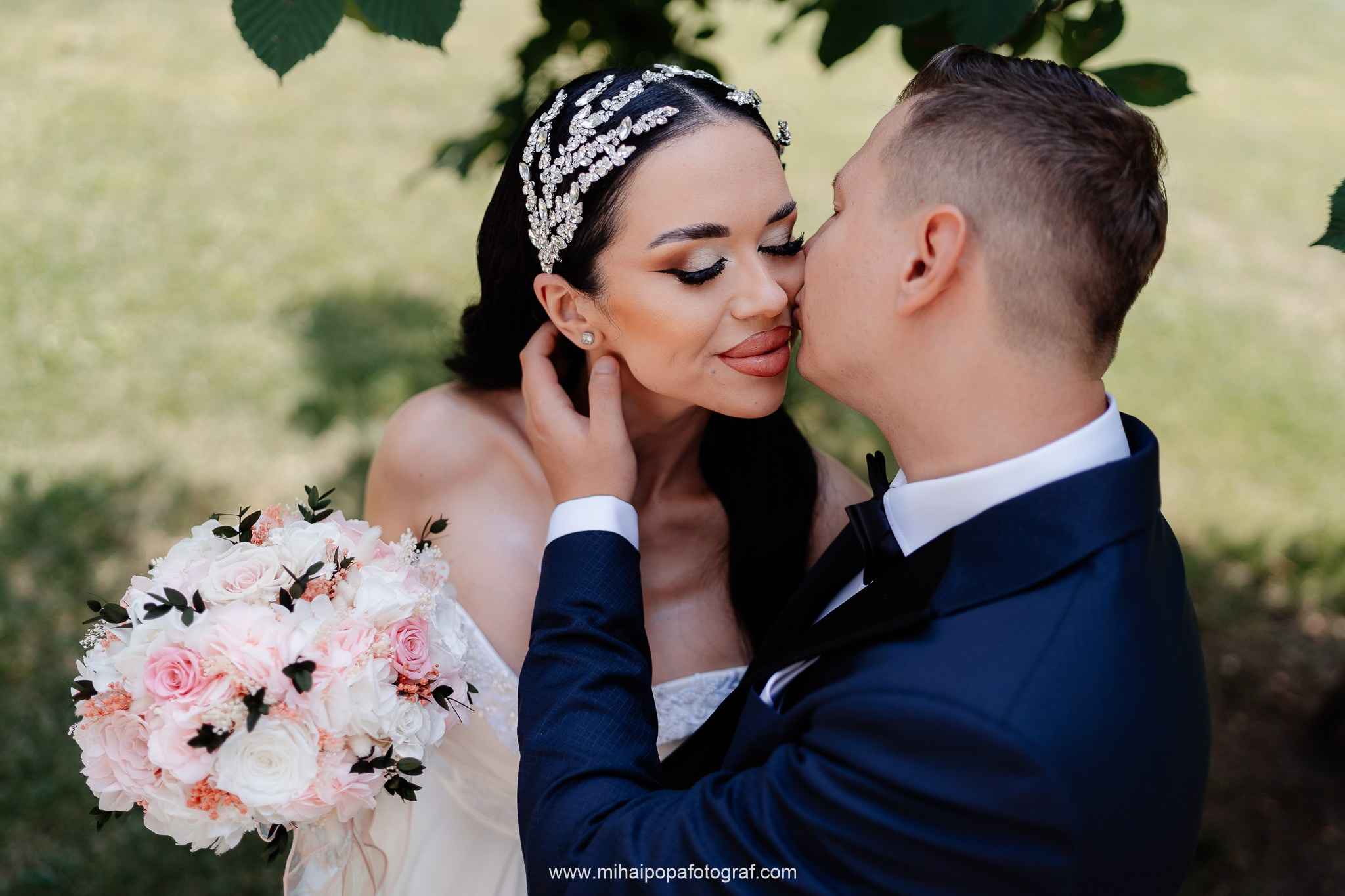 Fotograf Cununie Civilă în București - Mihai Popa Fotograf. Fotograf Nuntă & Botez București - Mihai Popa | Dincolo de oameni, imortalizez emoții!