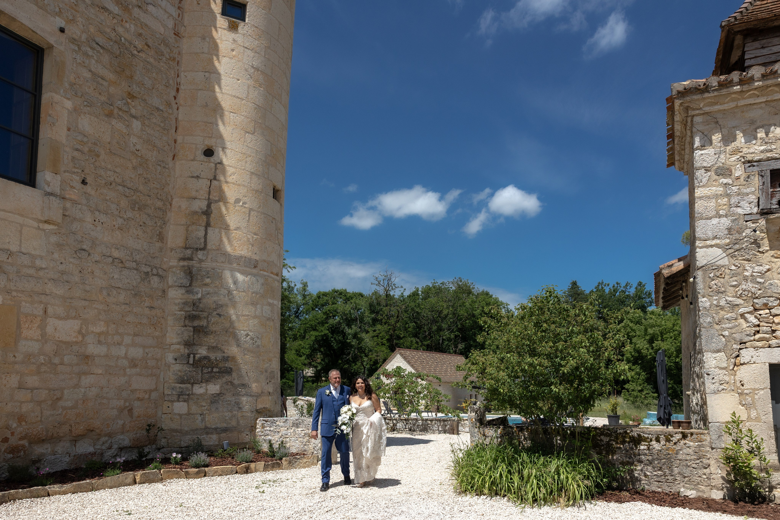 Elopement near Saint-Cirq-Lapopie. Crystal&Robert. Евгения Смирнова — фотограф в Тулузе и юго-западной Франции