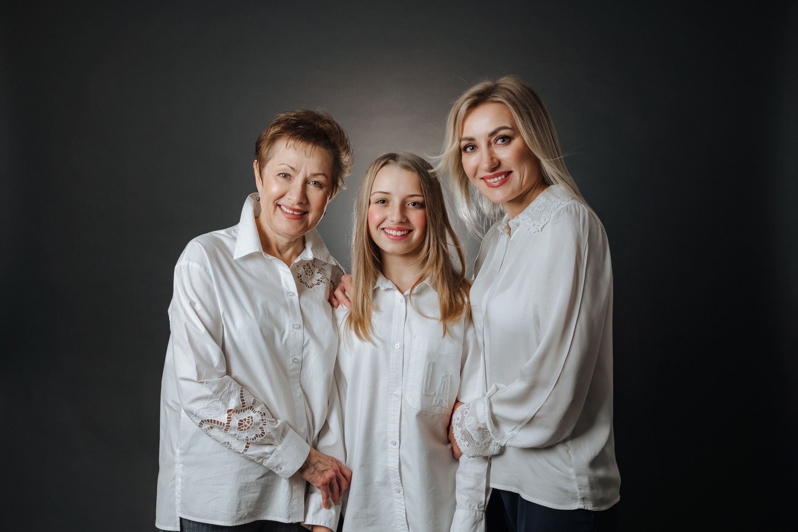 studio family photography, photographer in west drayton, three generations of women, studio photography in west deighton, black photophone, family photographer in london, family photographer in west drayton, professional family photographer, studio photographer