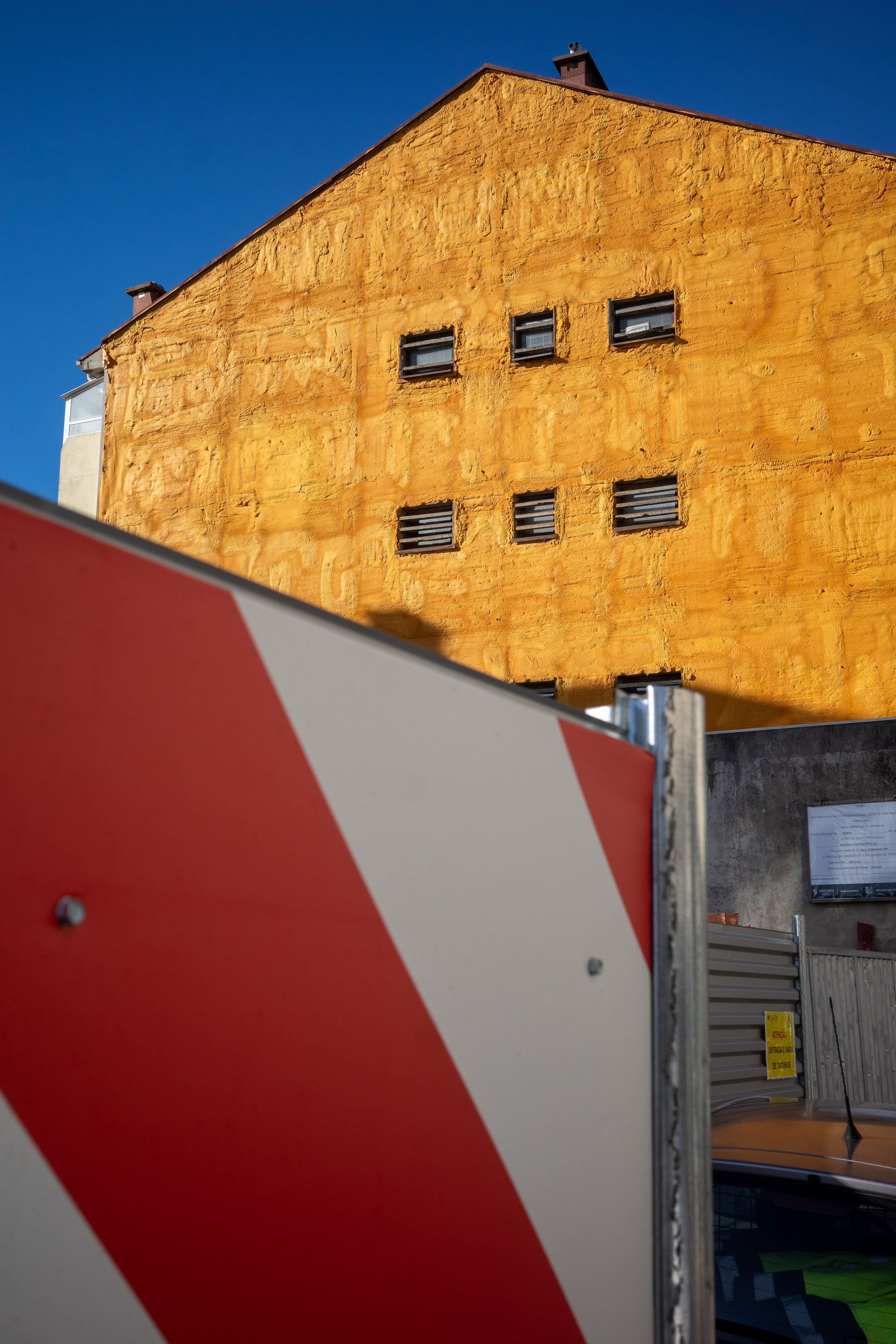 Street. Maria Sher. Professional photographer from Porto, Portugal