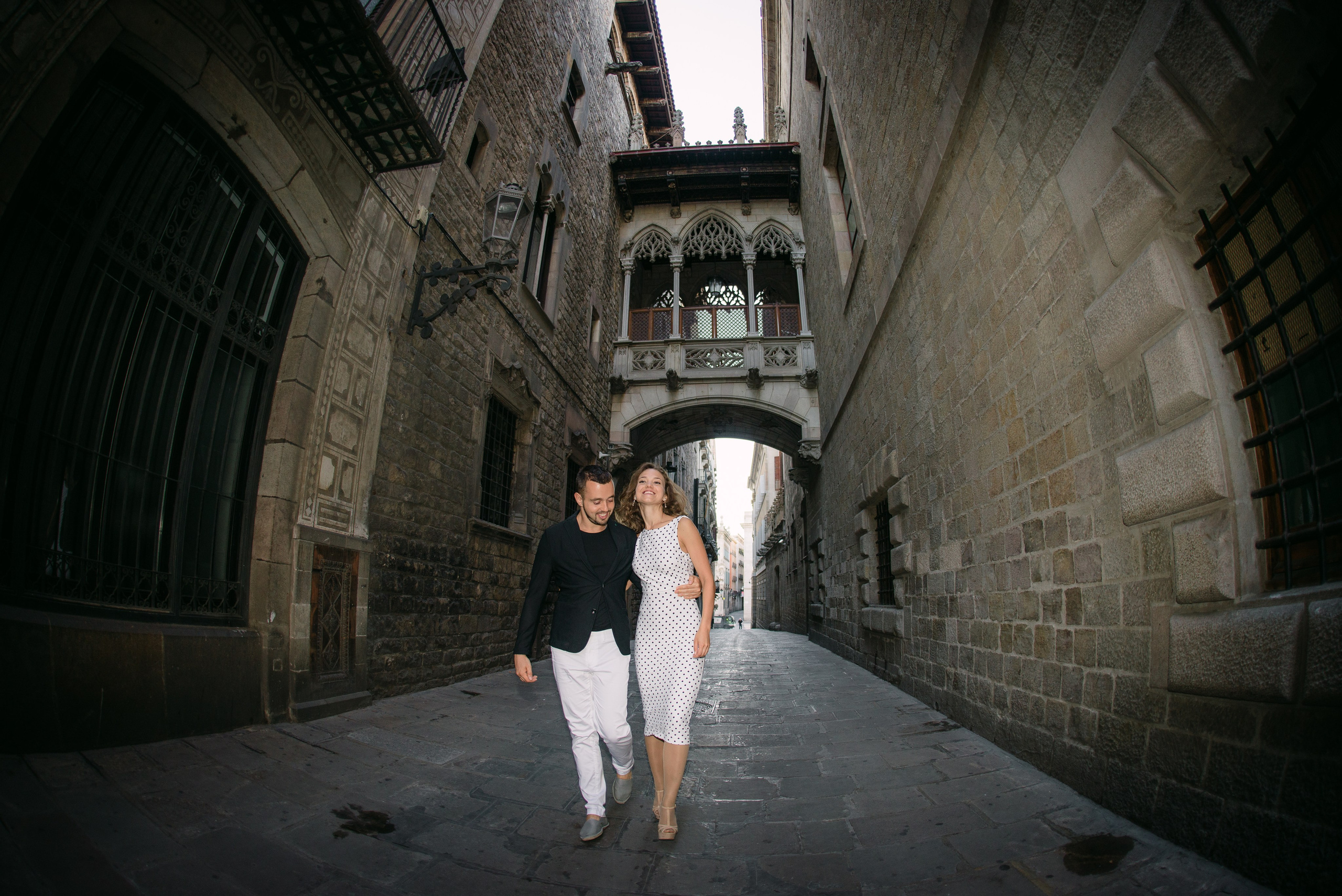 Nadia&Leo sesión fotográfica en Barcelona. Fotógrafo profesional Bilbao