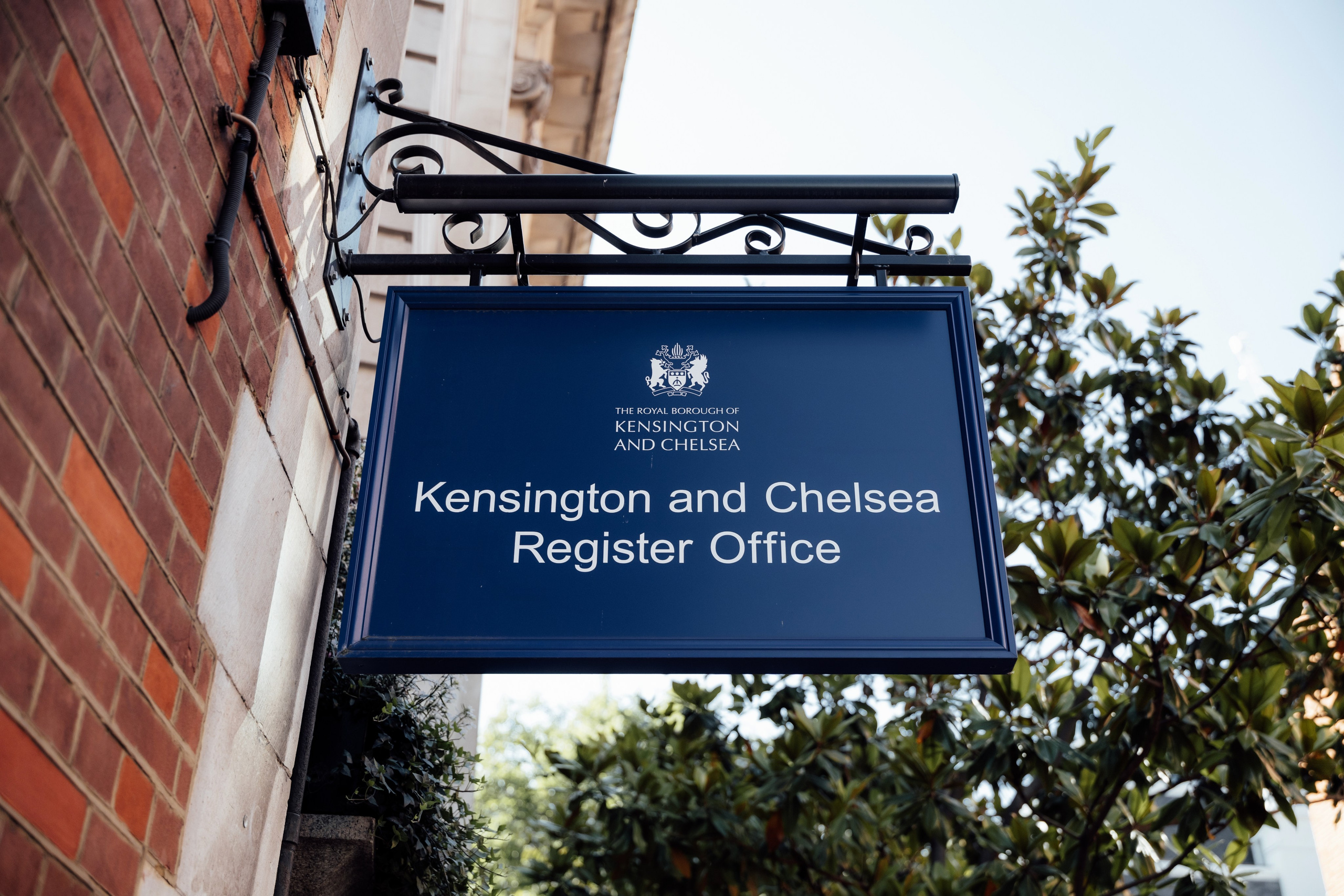 Chelsea Old Town Hall — Marta & Alexander. Timeless Wedding & Event Photography — based London, working across Europe