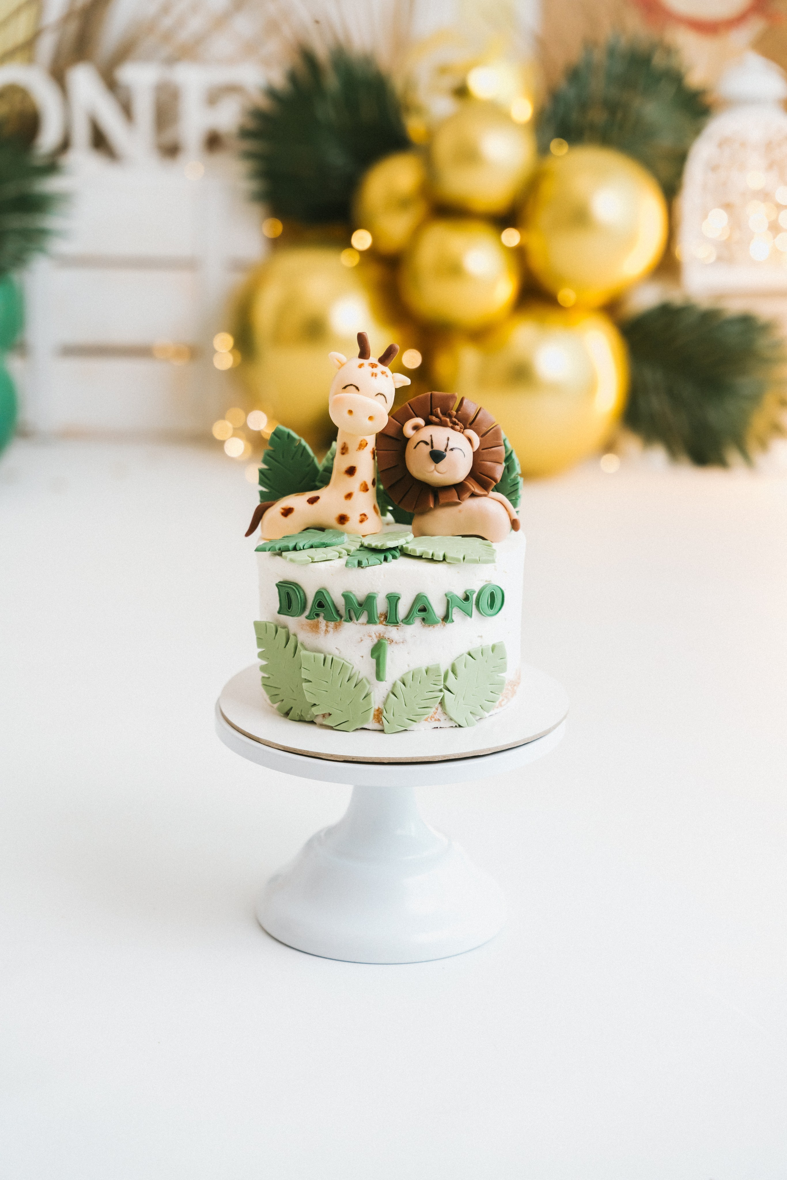 Smash cake. Svitlana Miahka fotografa a Genova