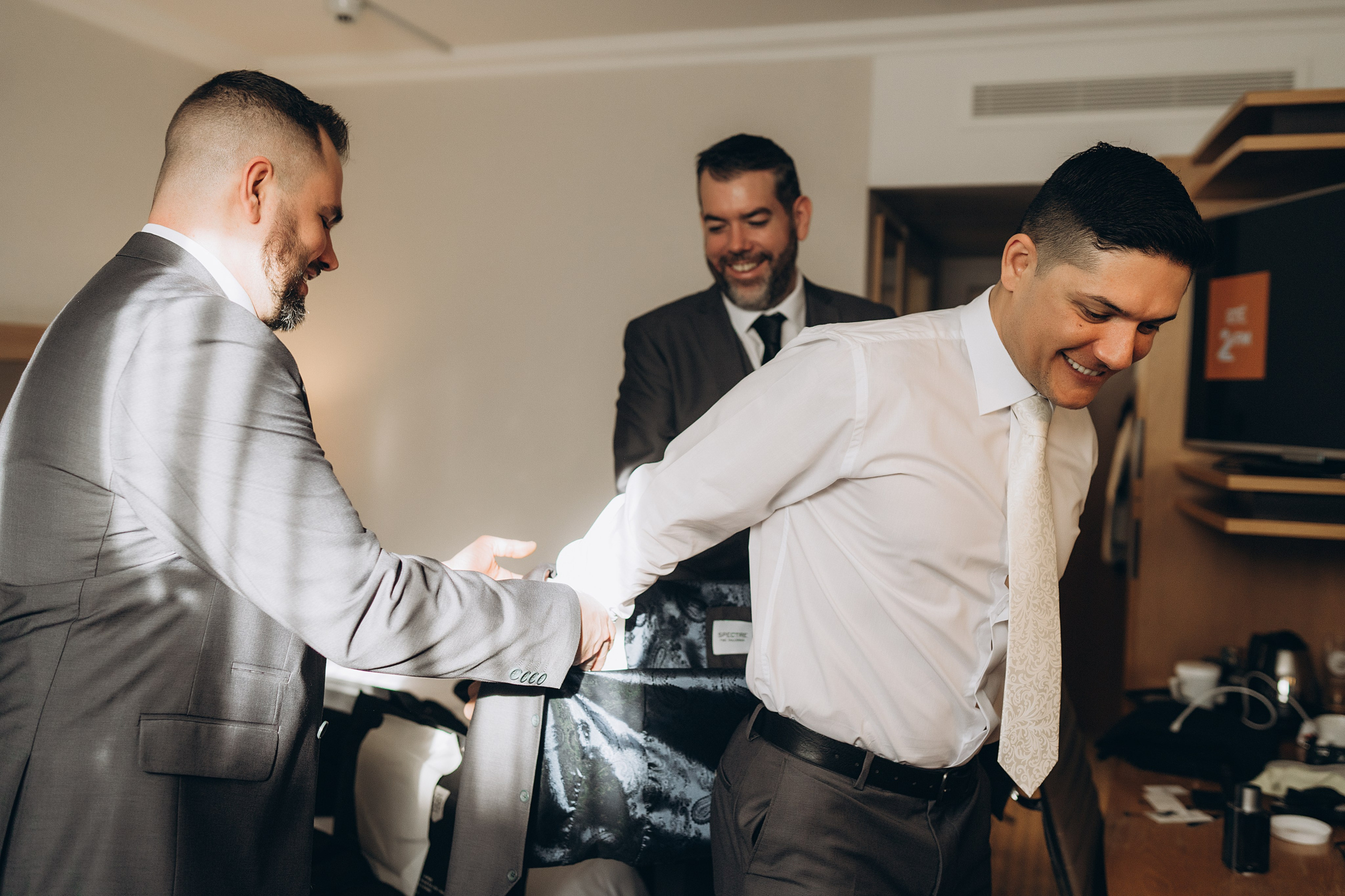 Megan & Oneias. Maternity/Love story/Wedding photographer