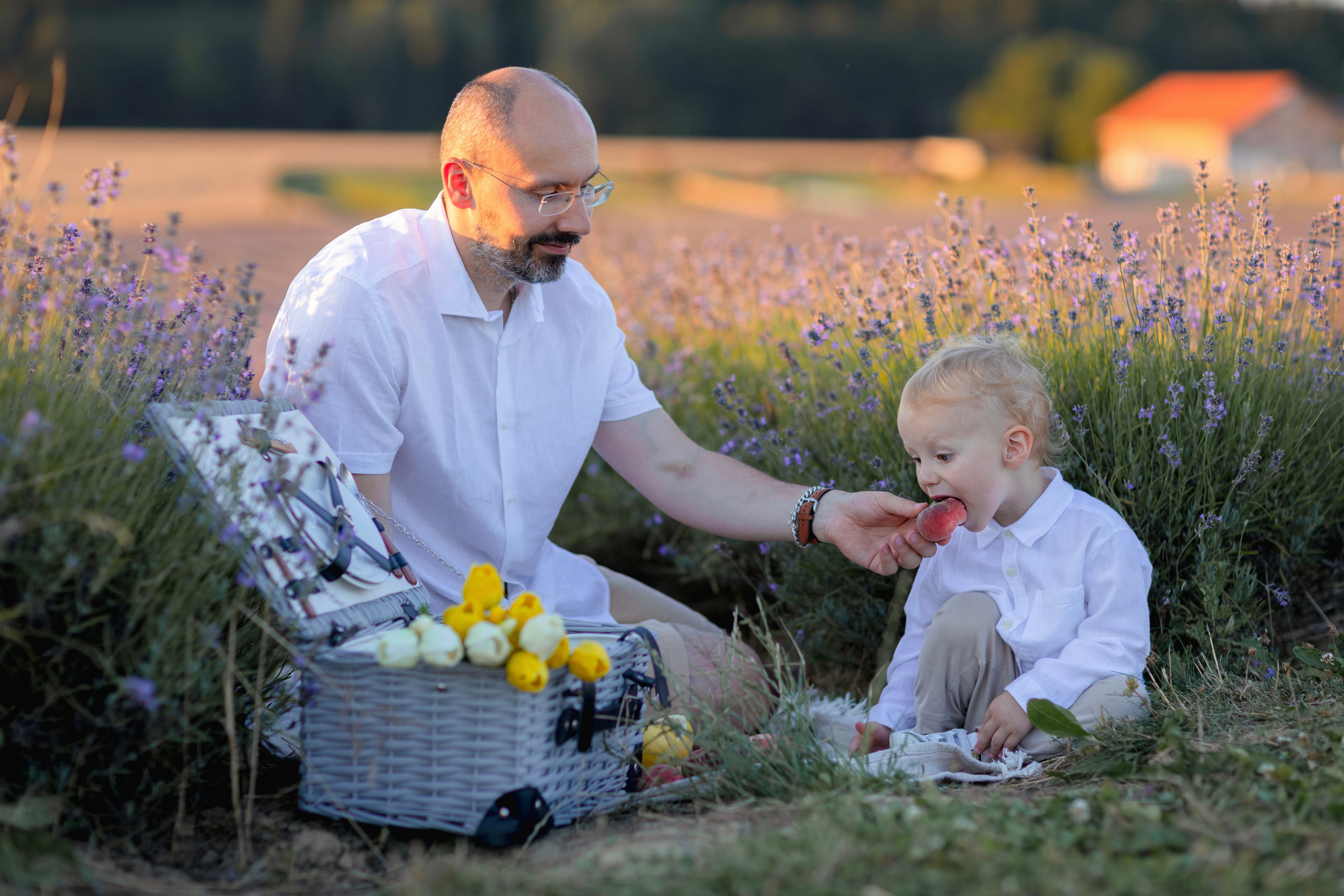 Picknick im Sommer. Hochzeitsfotograf München Taufe Familienfotograf Tanja Mauke