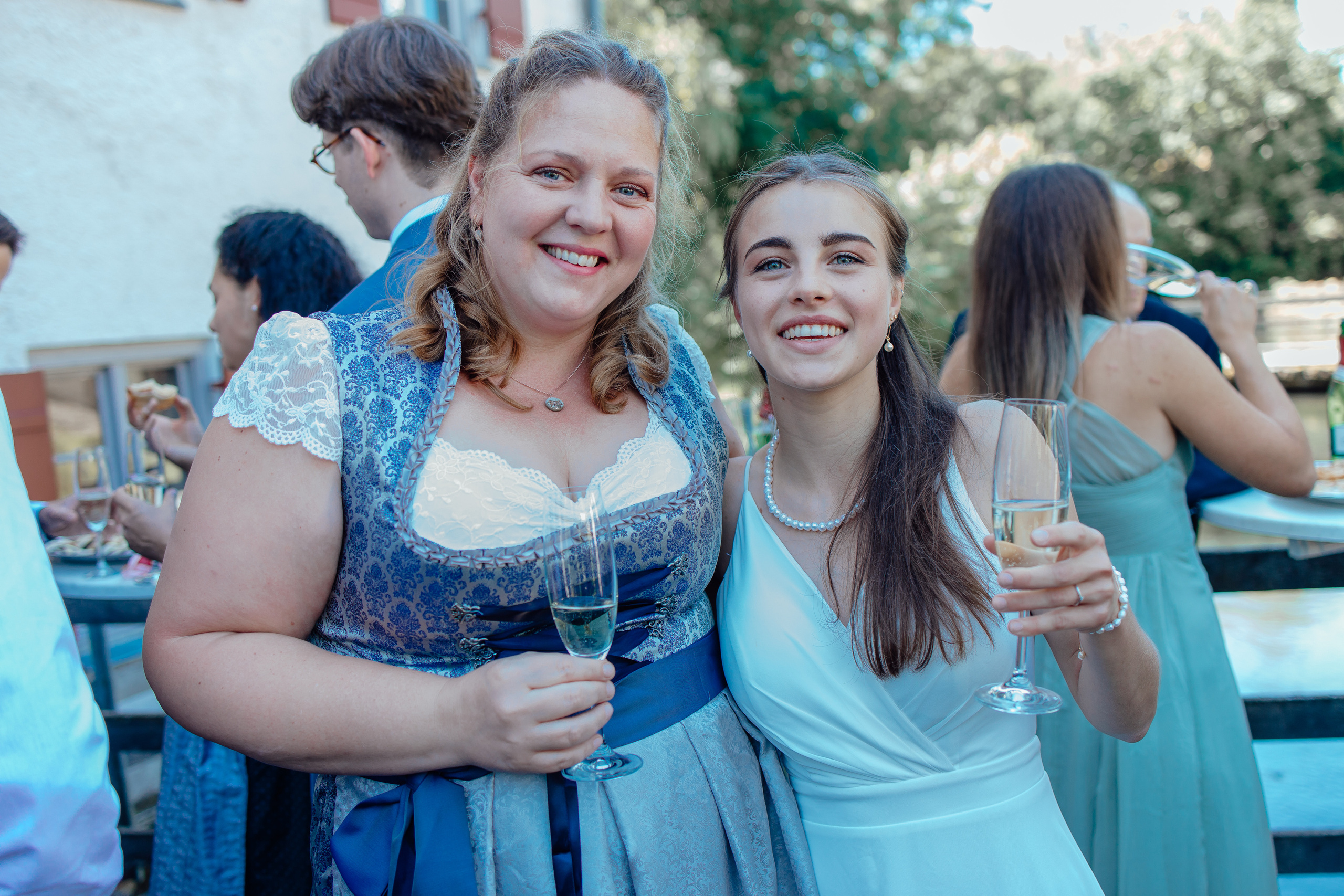 Wedding in Krailling. Hochzeitsfotograf München Taufe Familienfotograf Tanja Mauke
