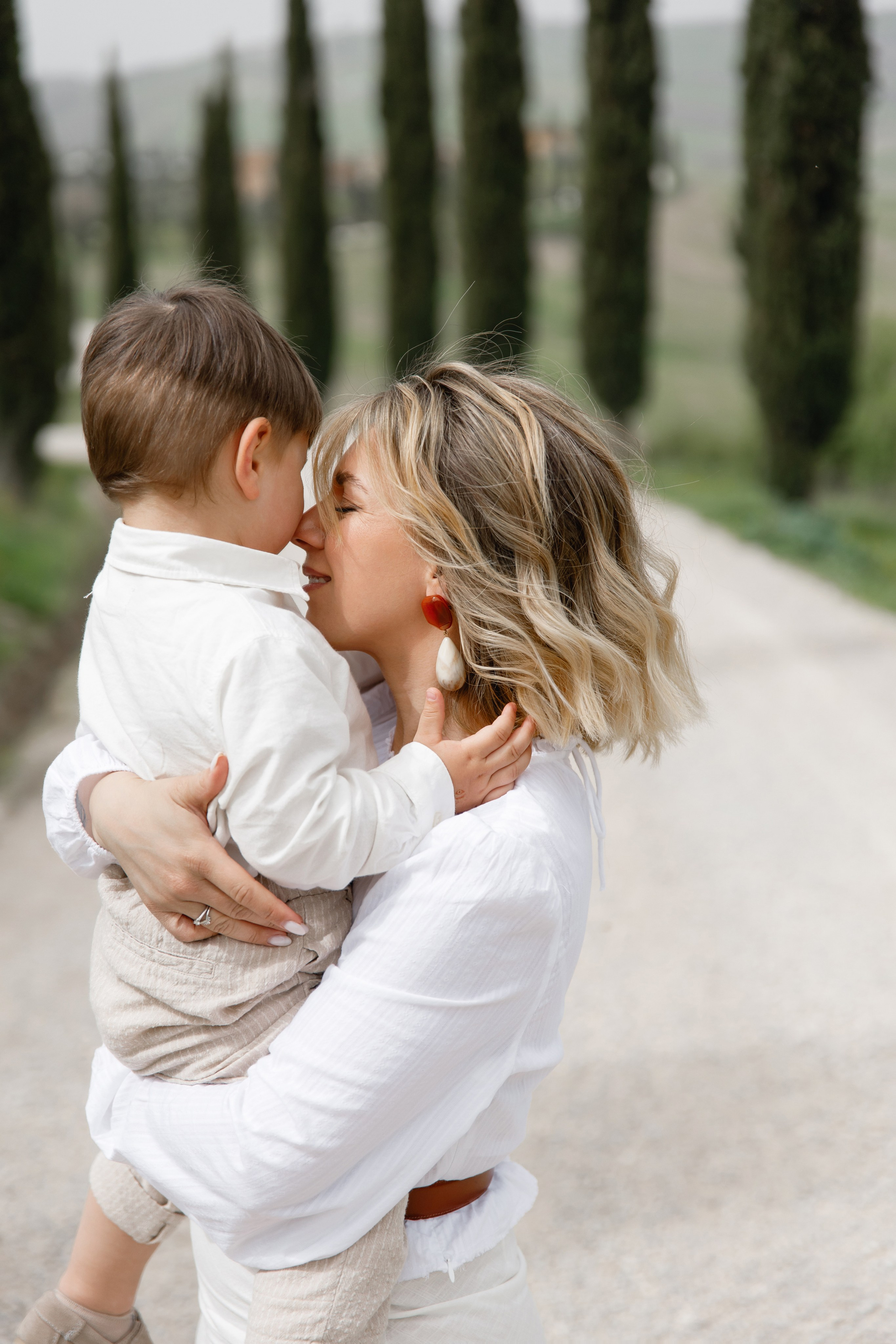 Wedding photographer Italy Rome, Tuscany, Lake Como, Sicily, Puglia. Wedding Photographer Rome Tuscany Como Sicily Puglia Amalfy Italy- Oksana Savenchuk